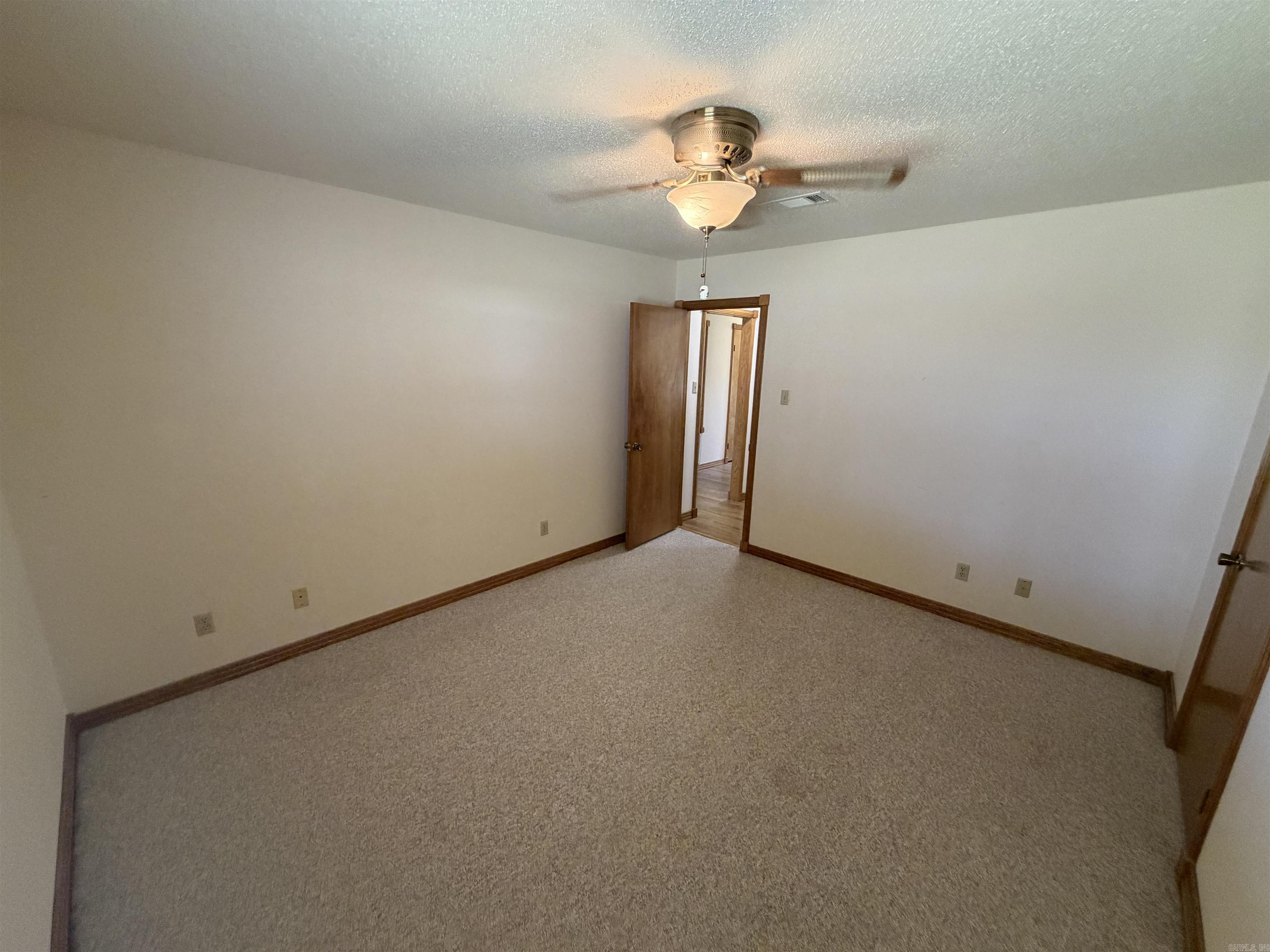 618 Nottingham Cv Property Photo 19