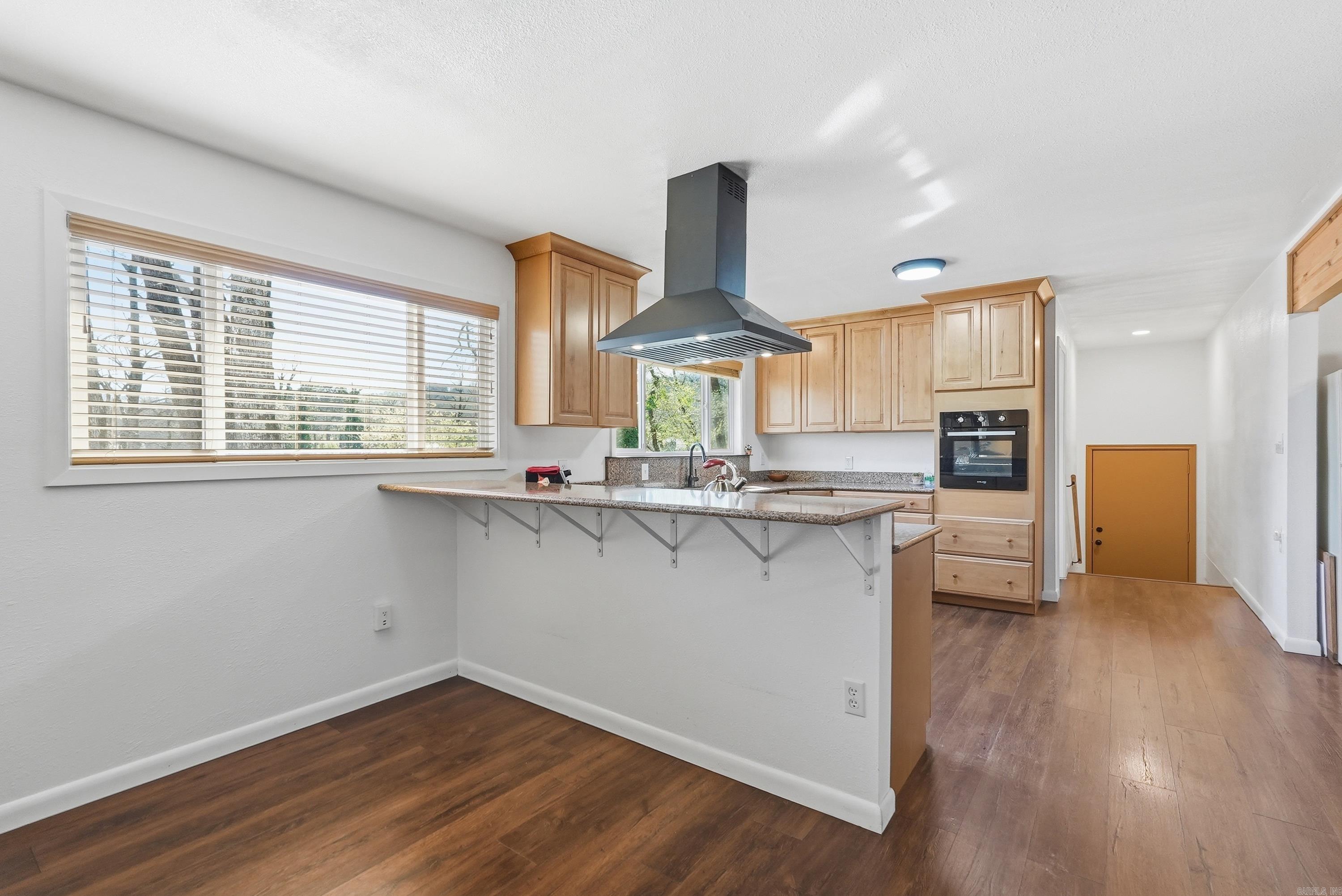279 River Drive Est Property Photo 16
