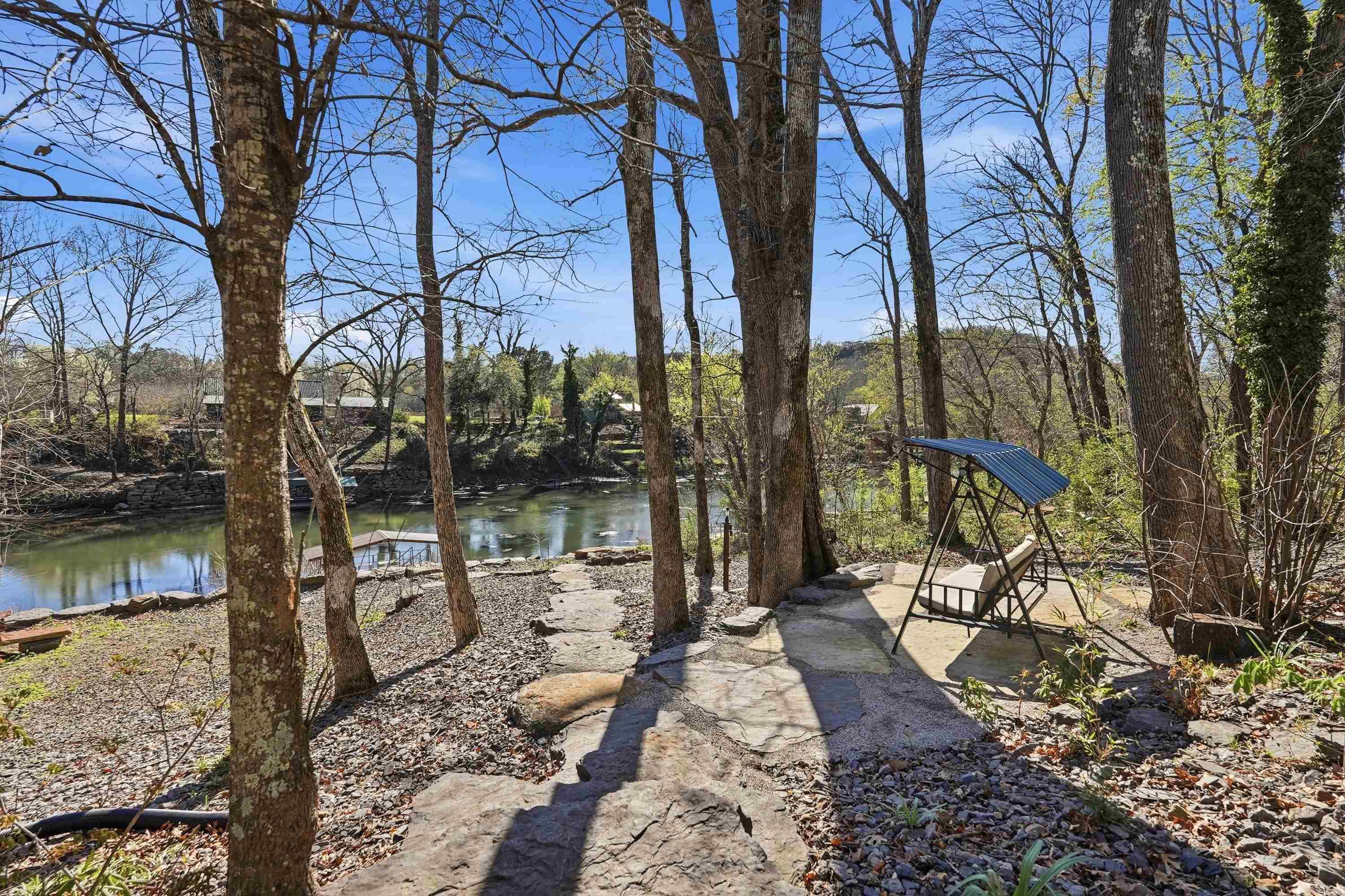 279 River Drive Est Property Photo 33
