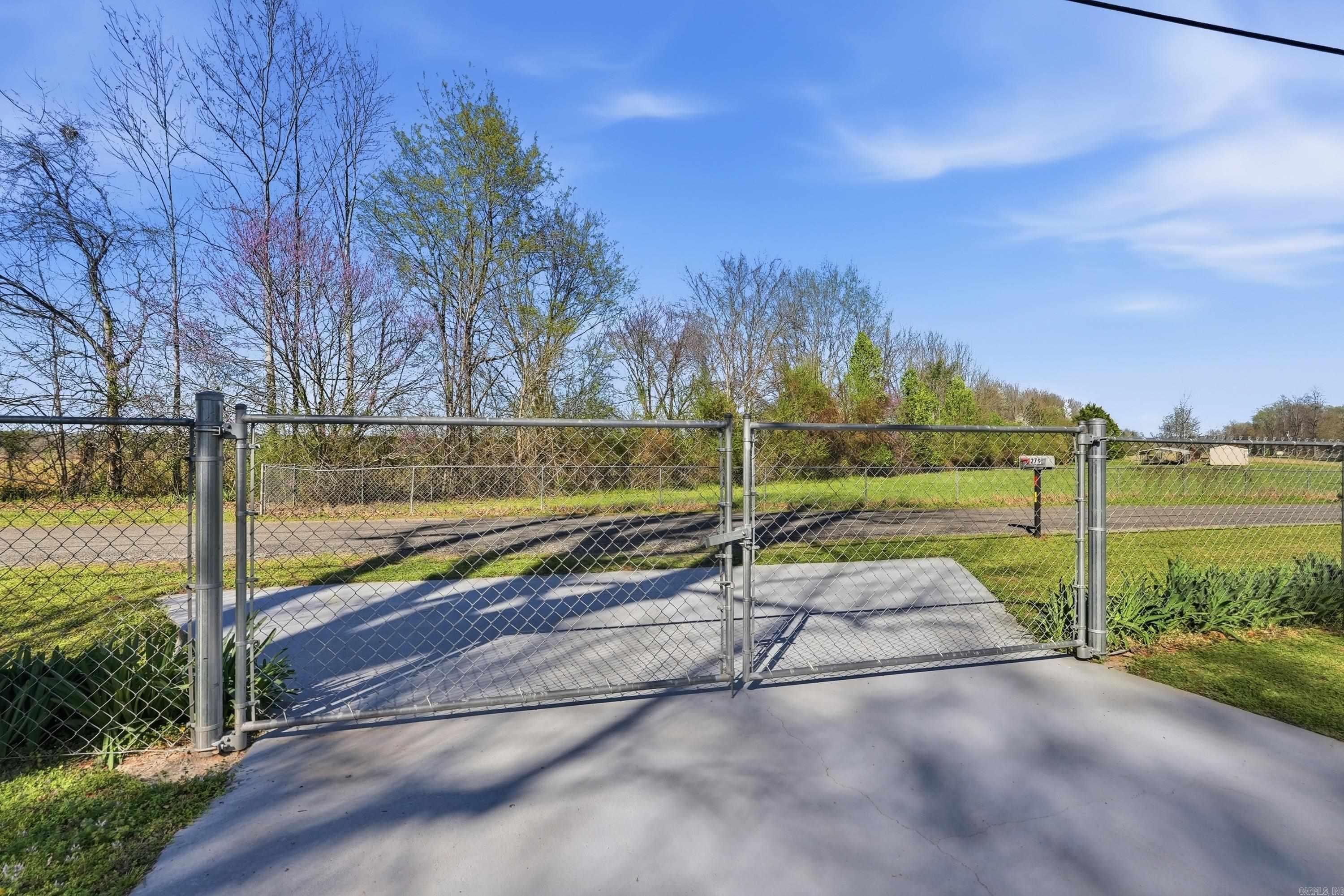 279 River Drive Est Property Photo 41