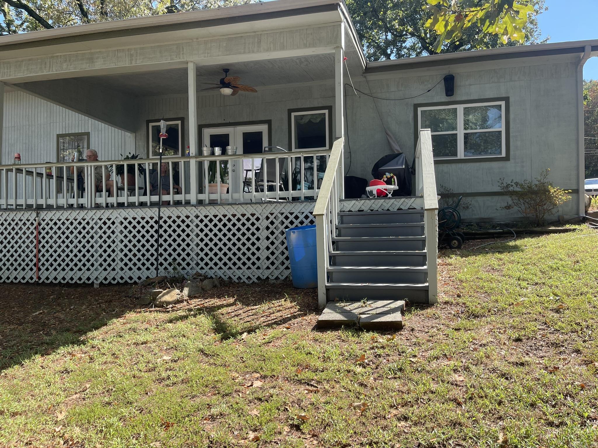 350 Round Mountain Lane Property Photo 6
