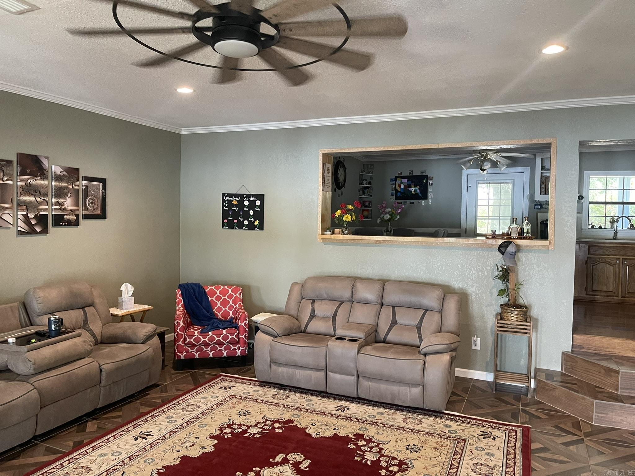 350 Round Mountain Lane Property Photo 34