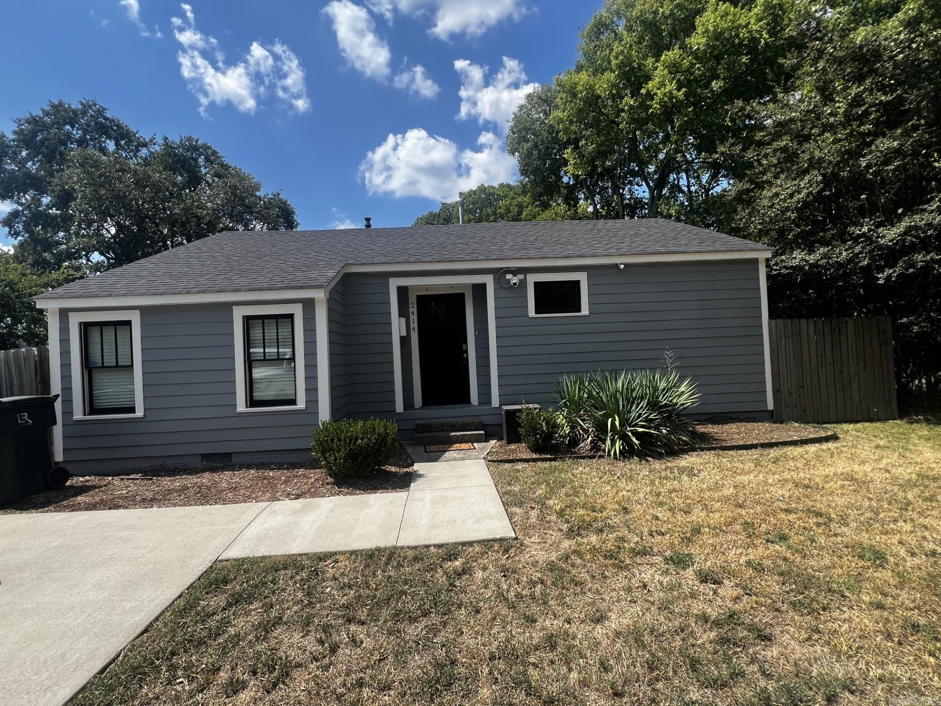 2414 Arch Street Property Photo 1
