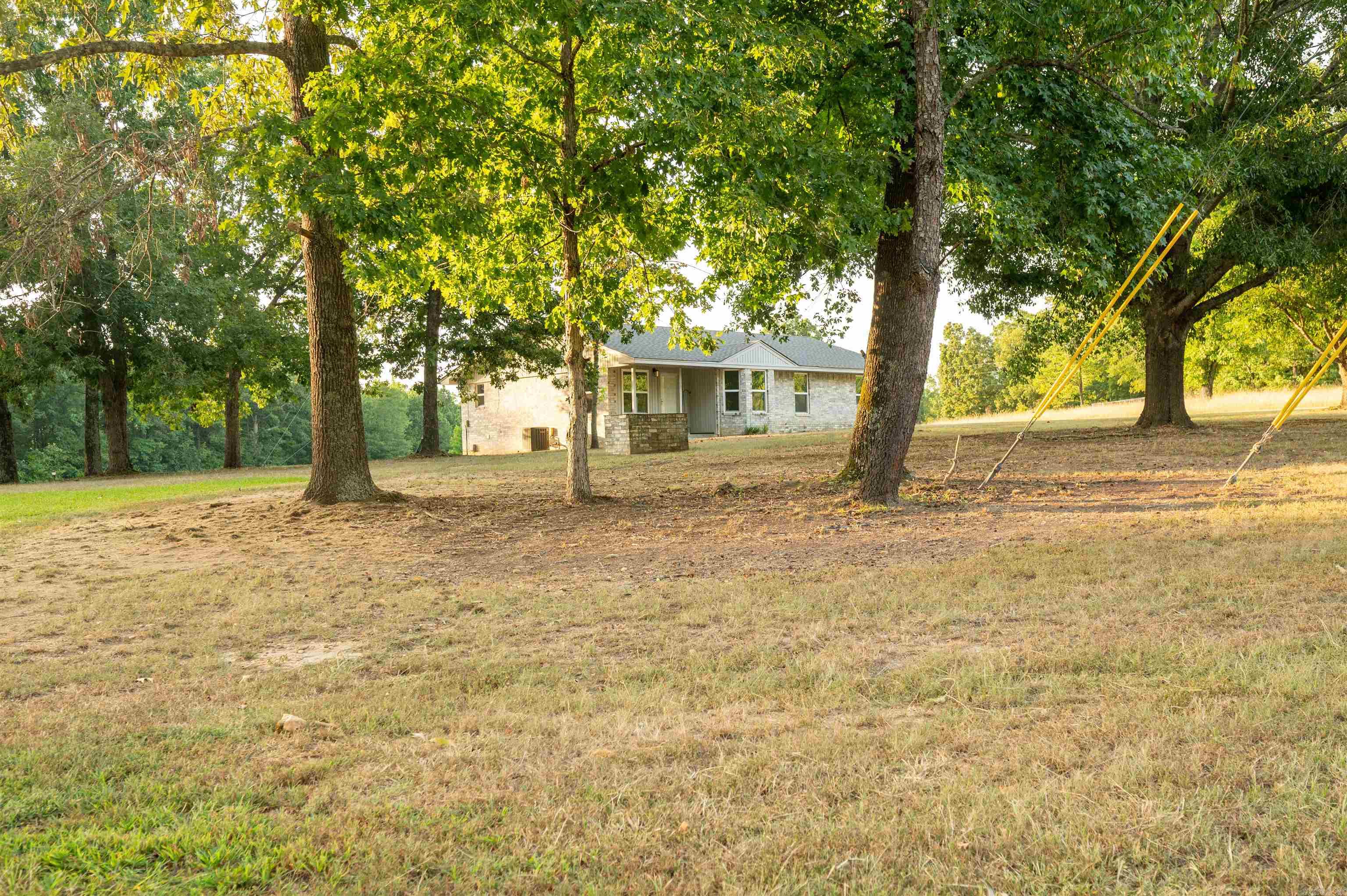 10211 Highway 190 Highway Property Photo 4