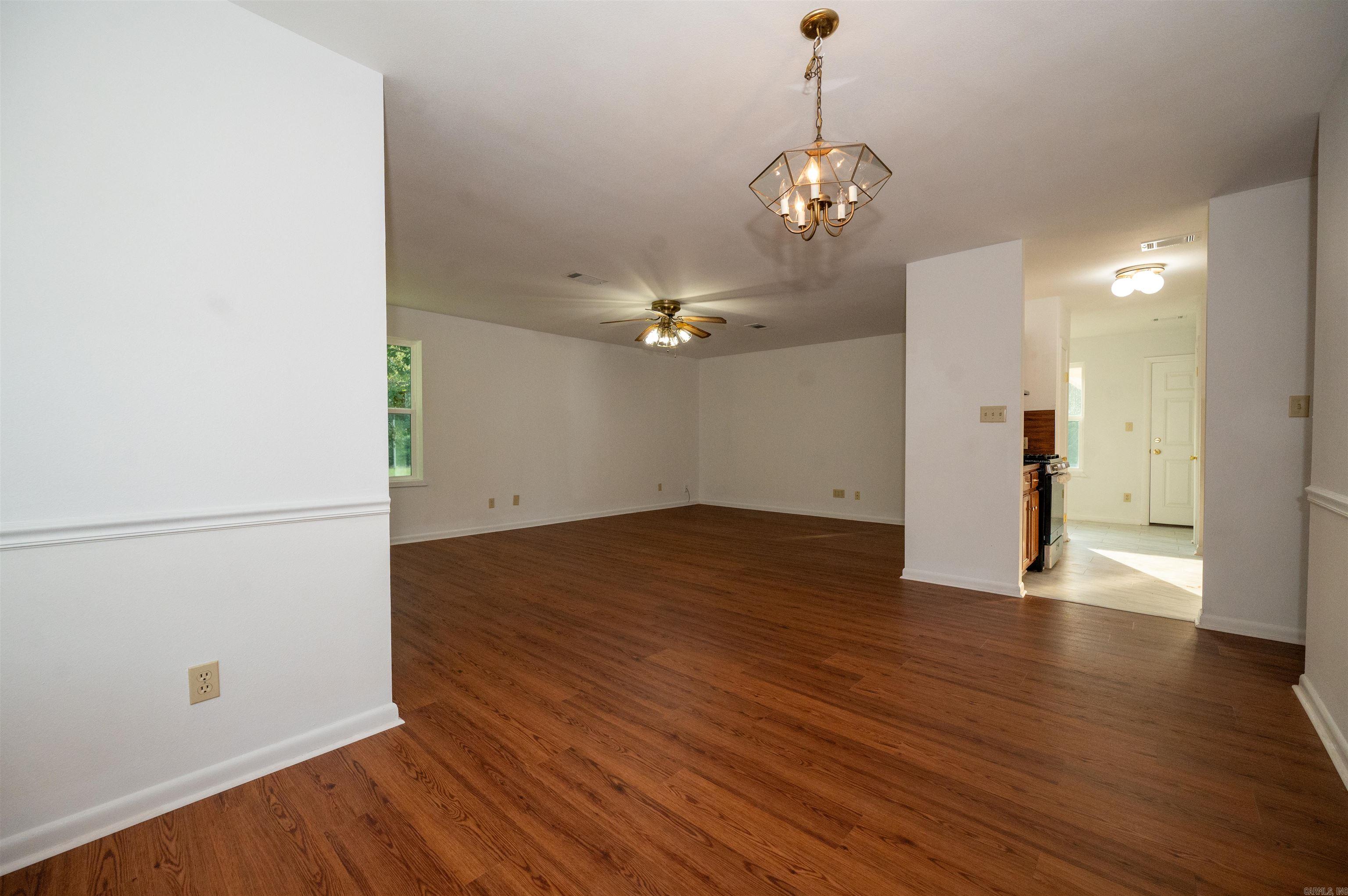 10211 Highway 190 Highway Property Photo 10