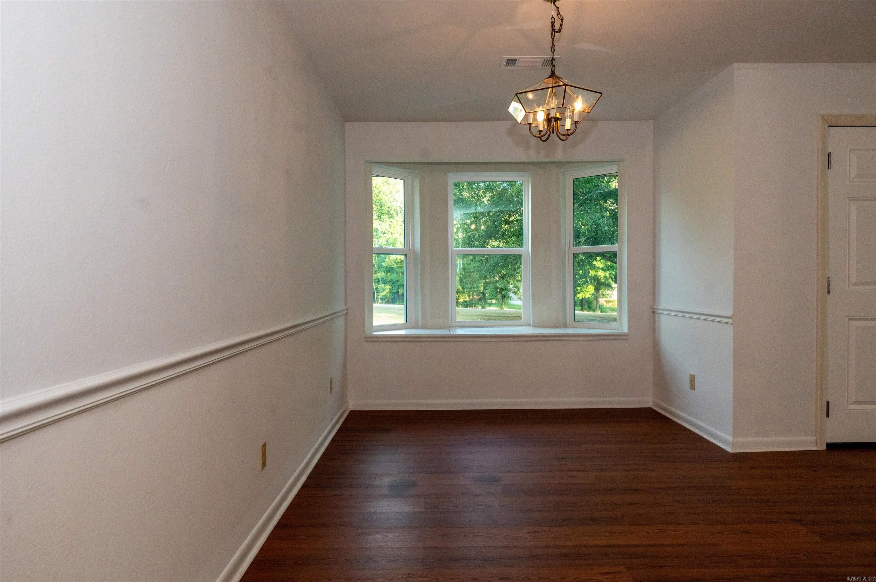10211 Highway 190 Highway Property Photo 14