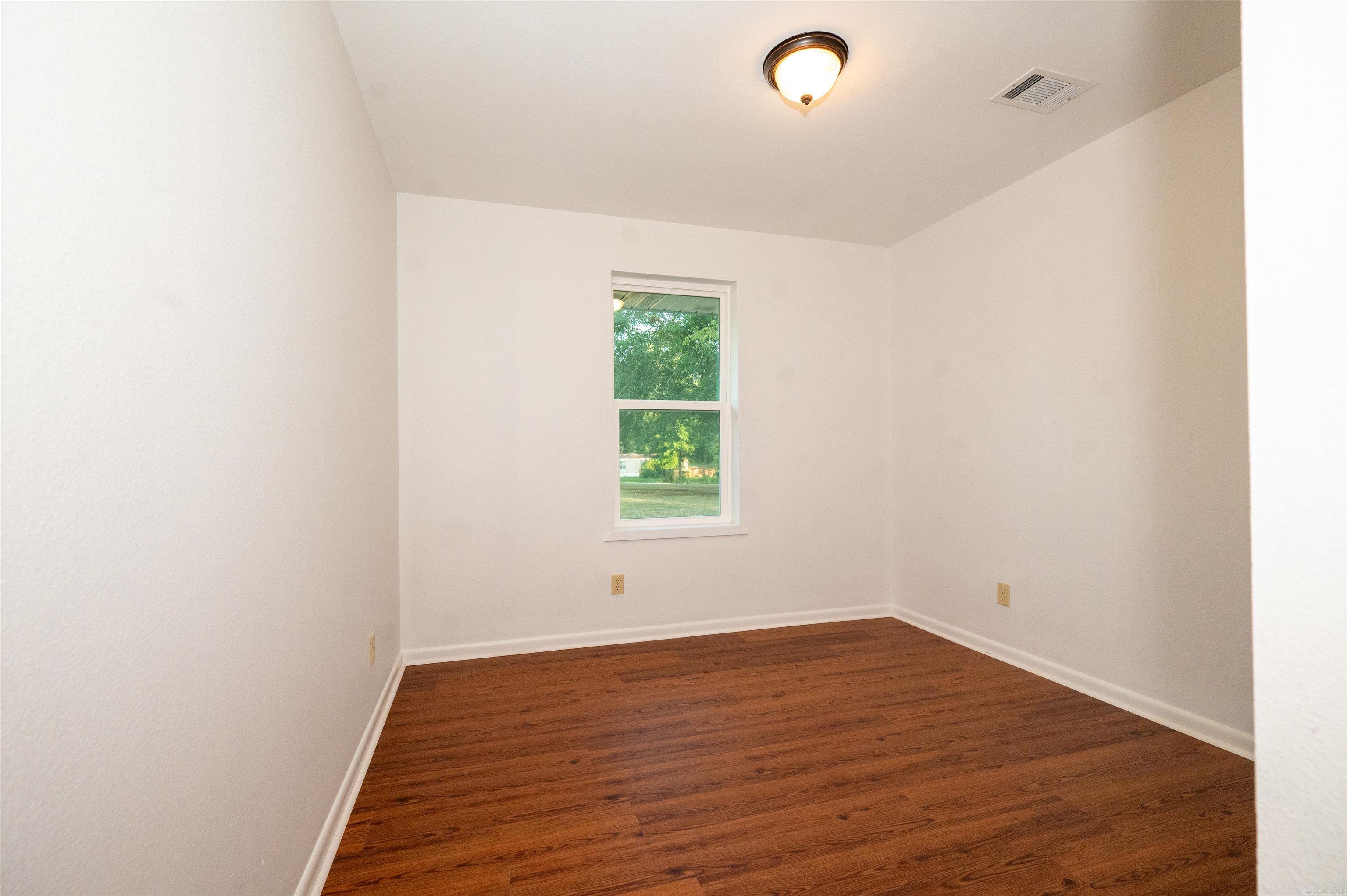 10211 Highway 190 Highway Property Photo 30