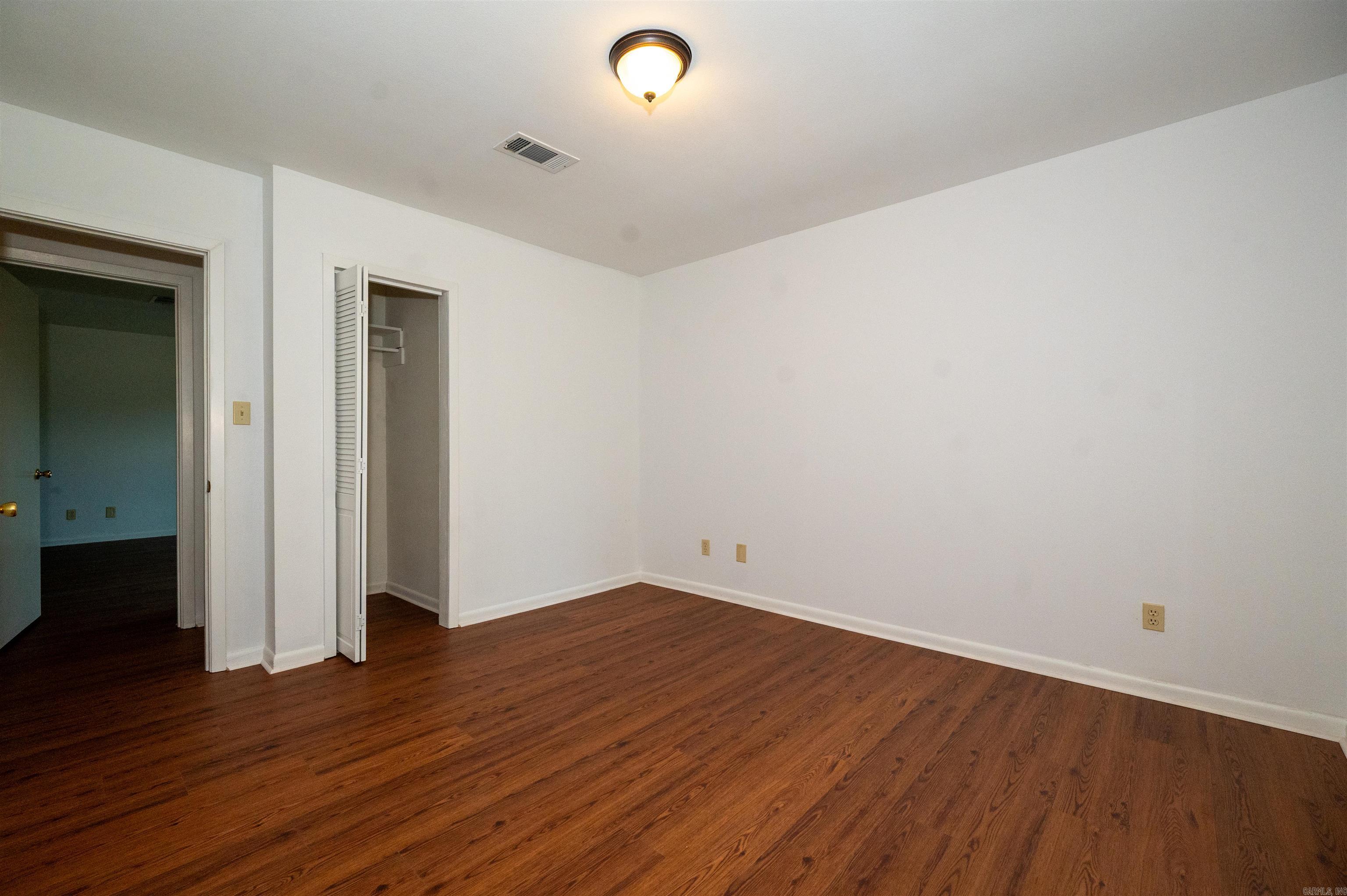 10211 Highway 190 Highway Property Photo 34