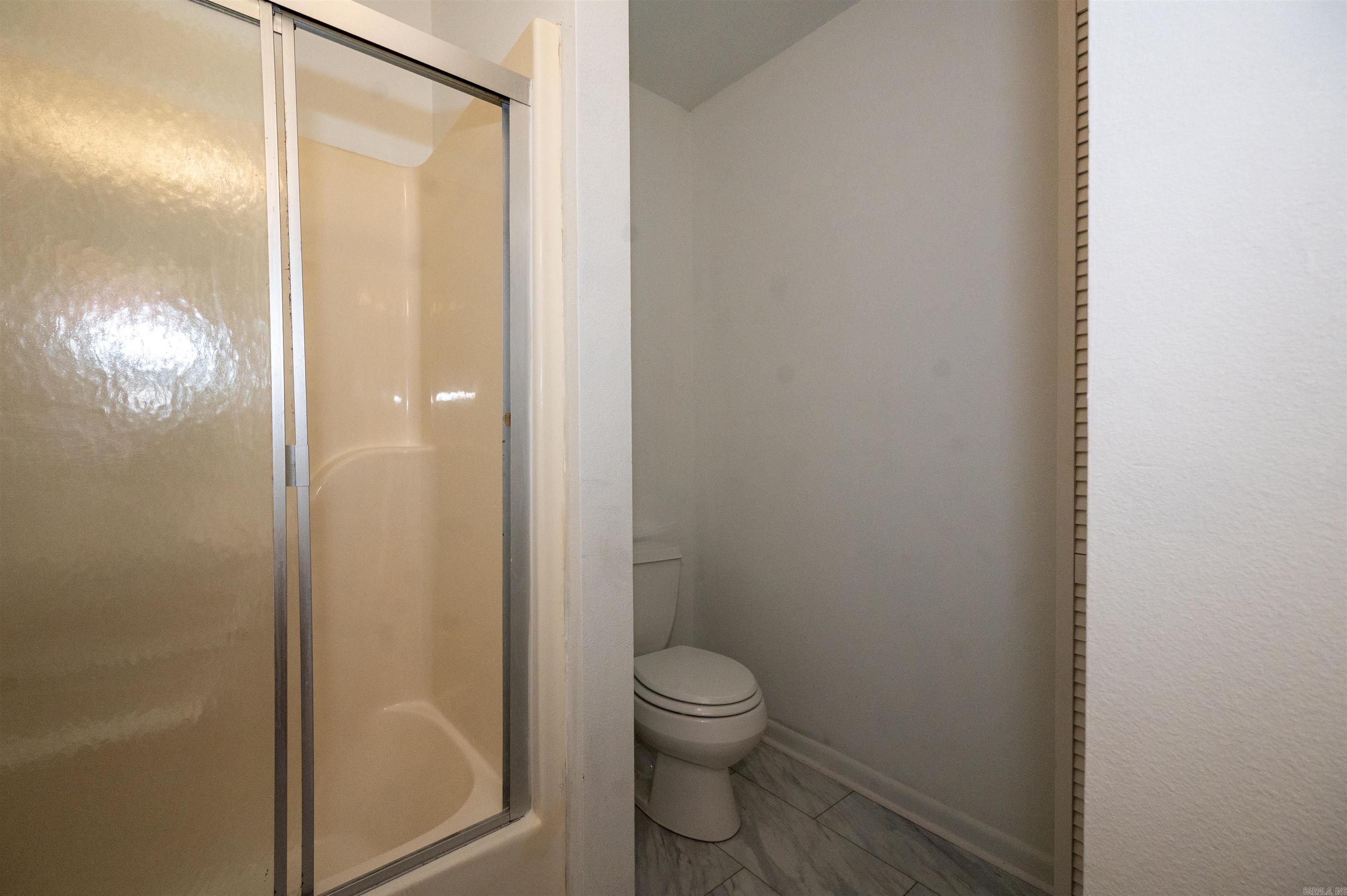 10211 Highway 190 Highway Property Photo 38