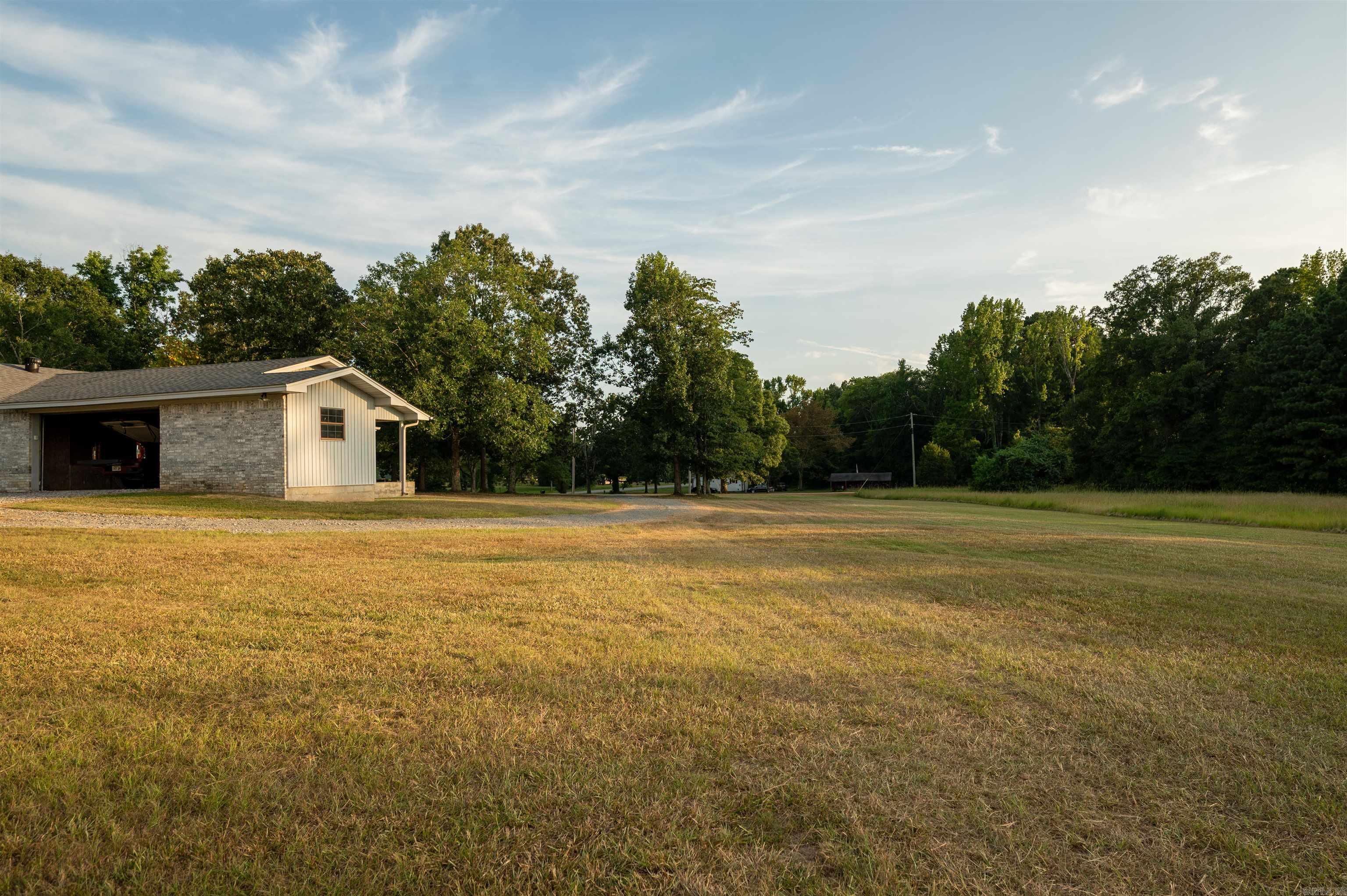 10211 Highway 190 Highway Property Photo 43