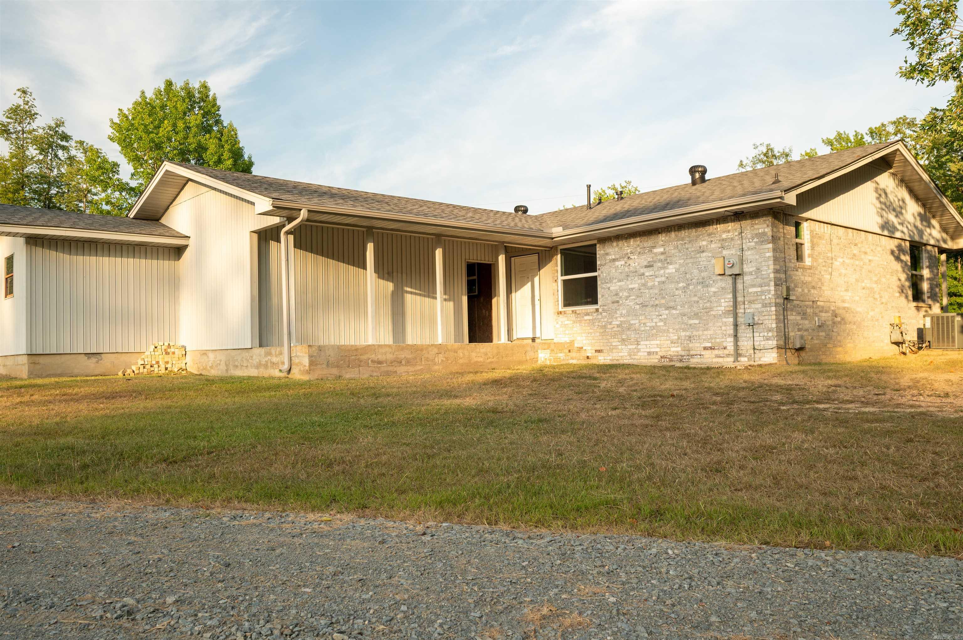 10211 Highway 190 Highway Property Photo 47