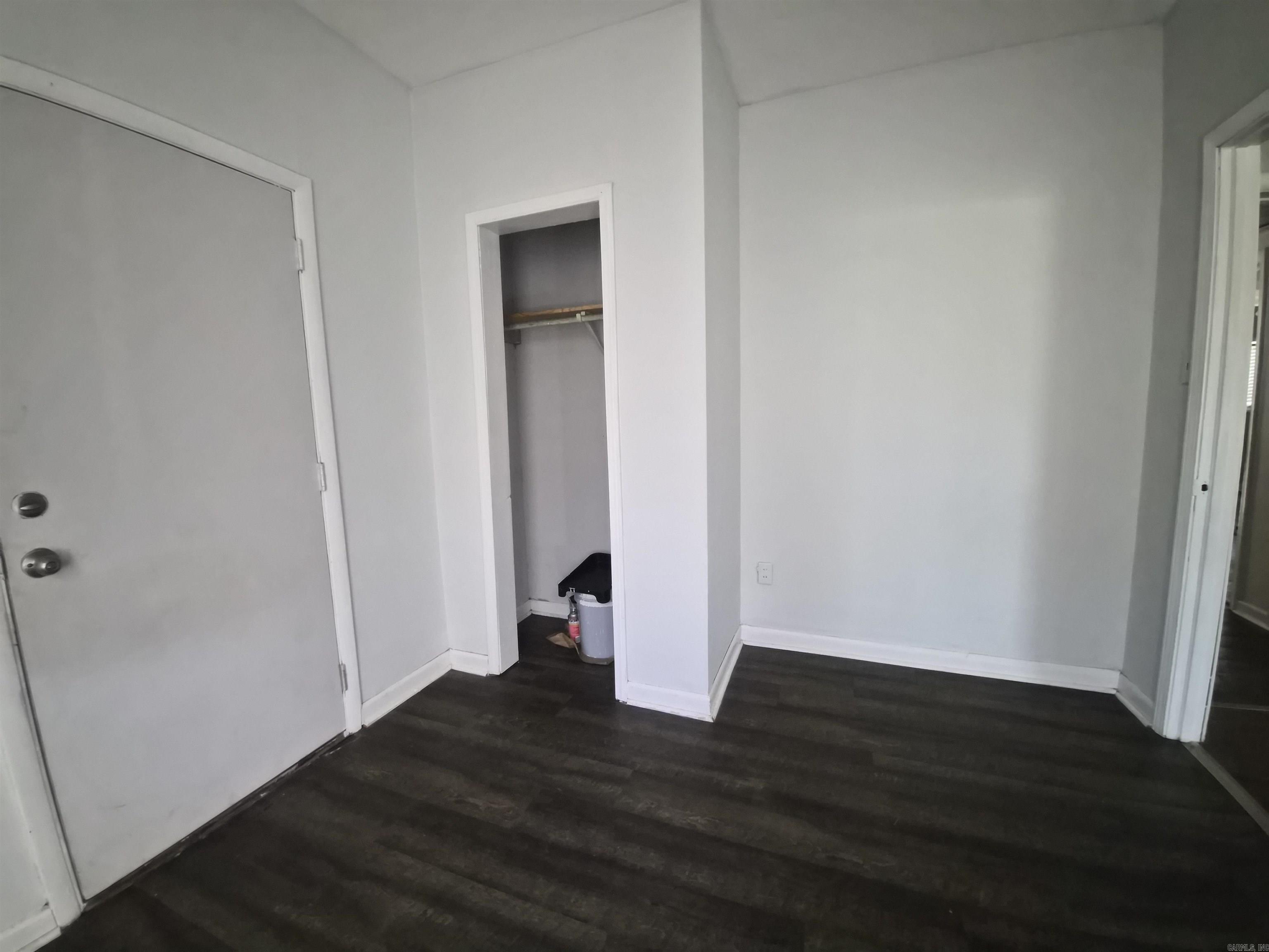 4700 Atkins St Property Photo 3