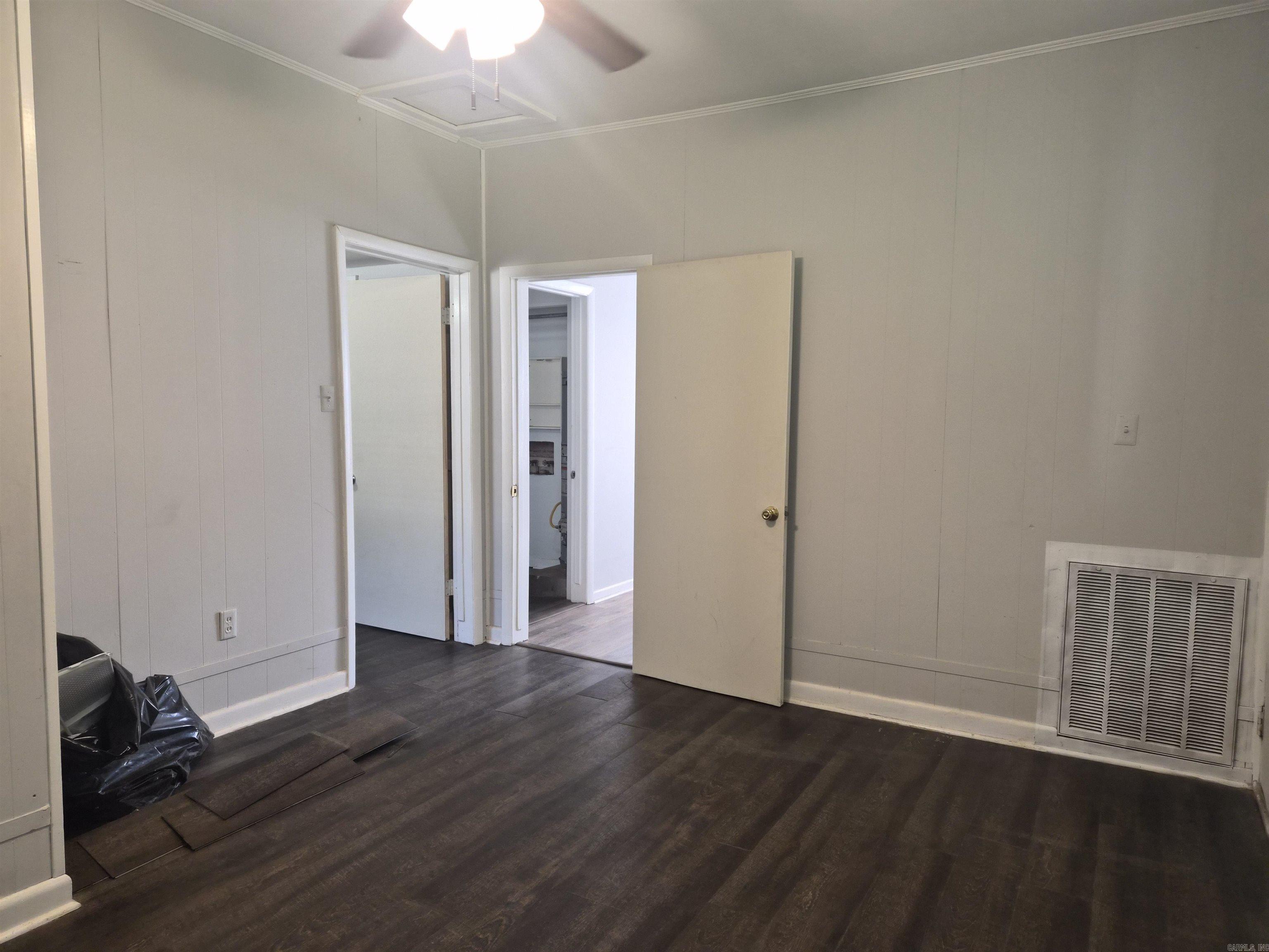 4700 Atkins St Property Photo 15