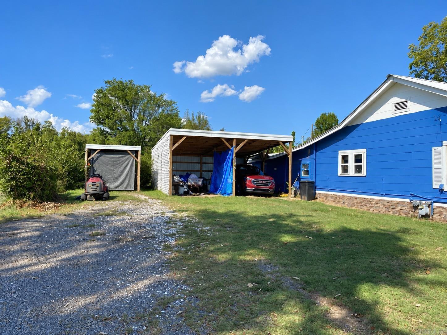10596 Us Highway 64 Property Photo 3