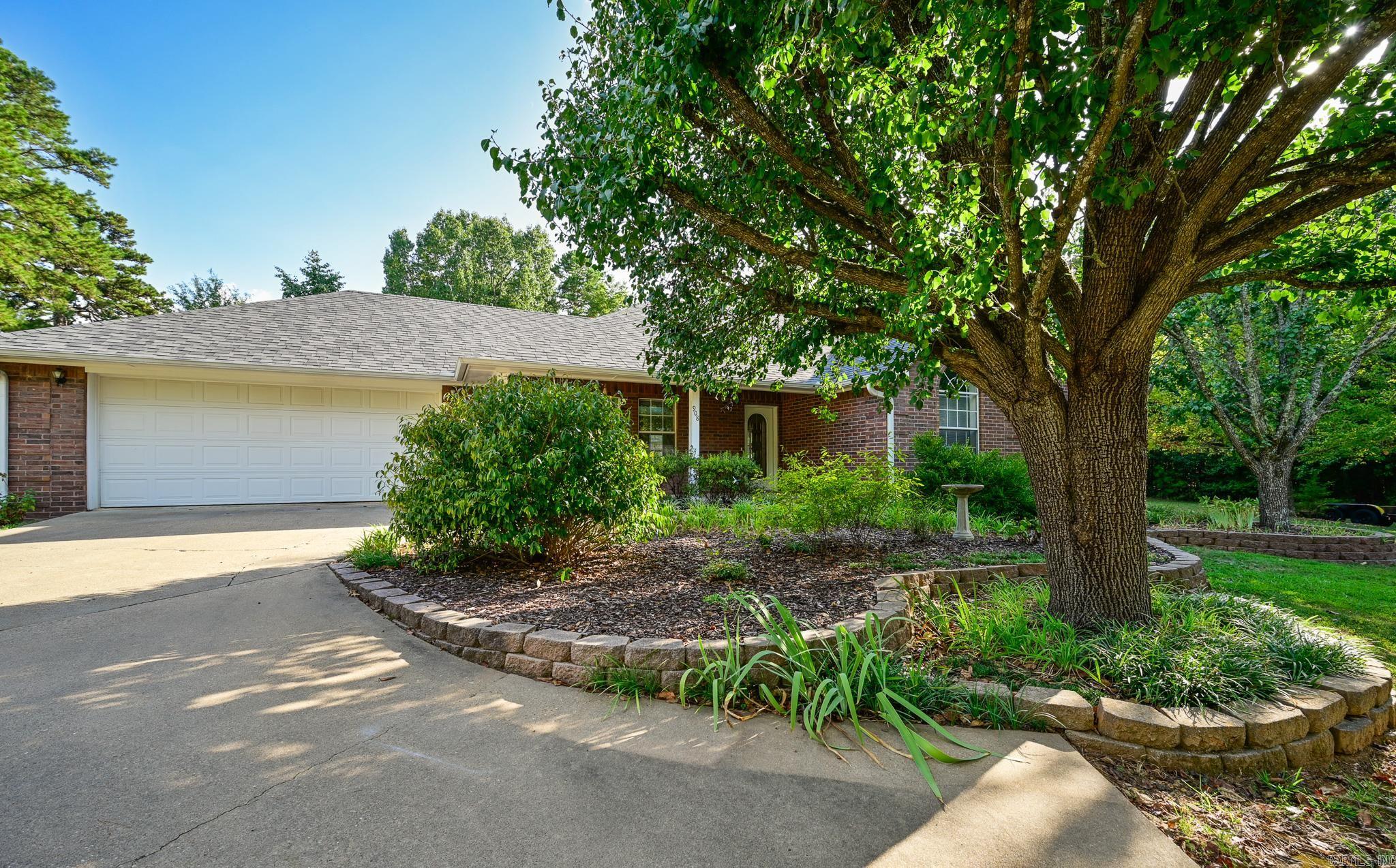 908 Orchard Avenue Property Photo 8