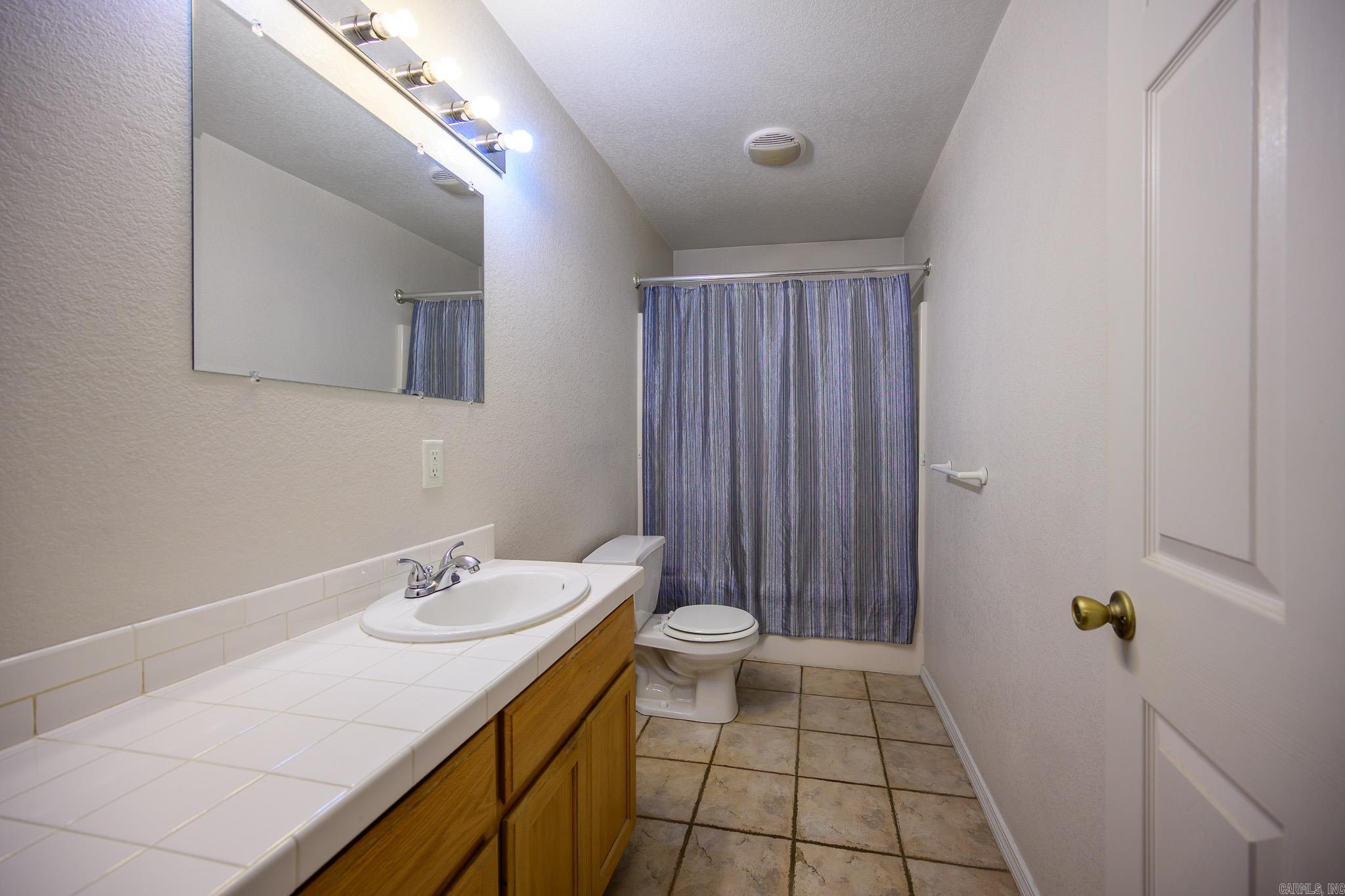 908 Orchard Avenue Property Photo 25