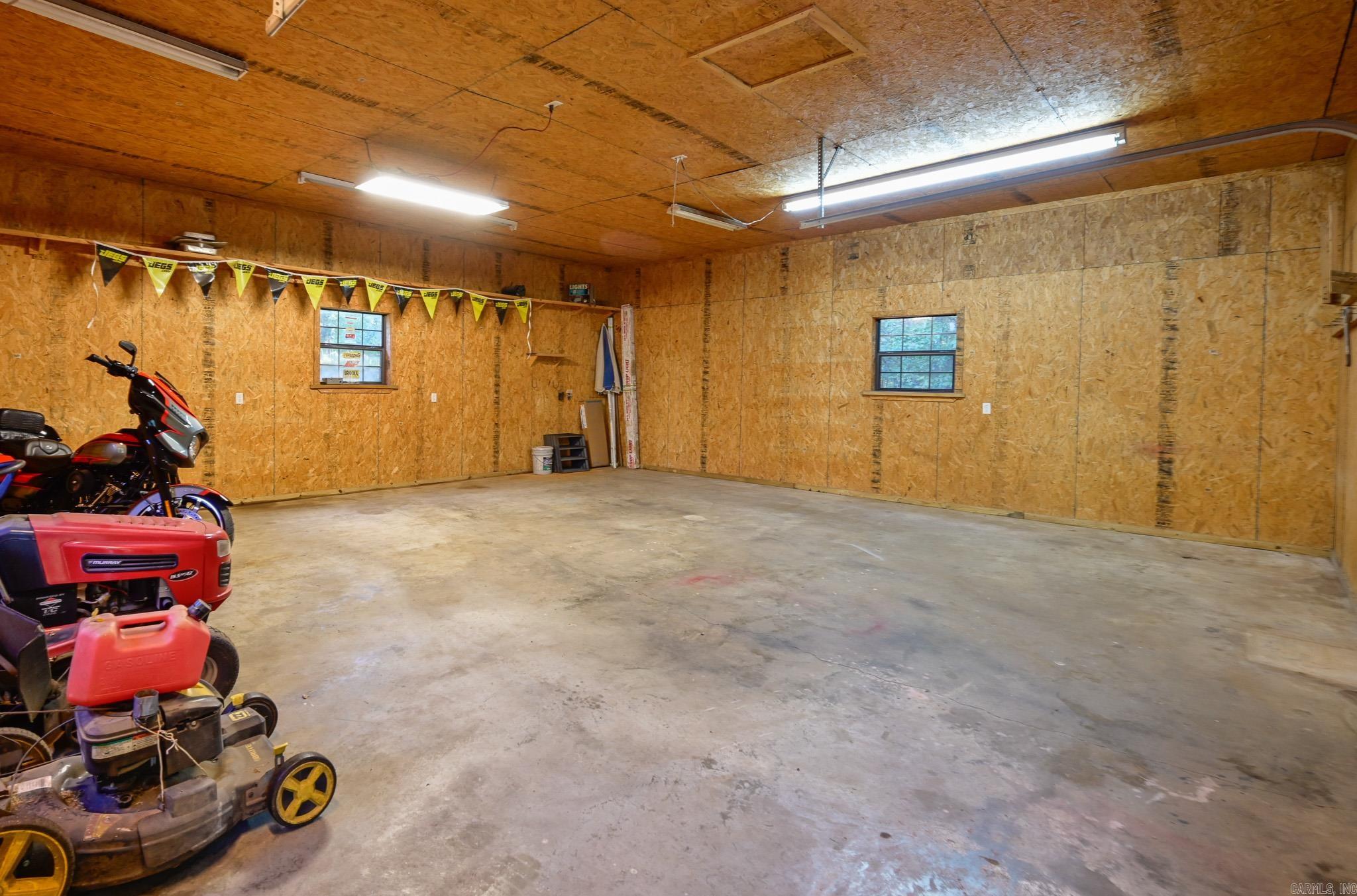 908 Orchard Avenue Property Photo 33