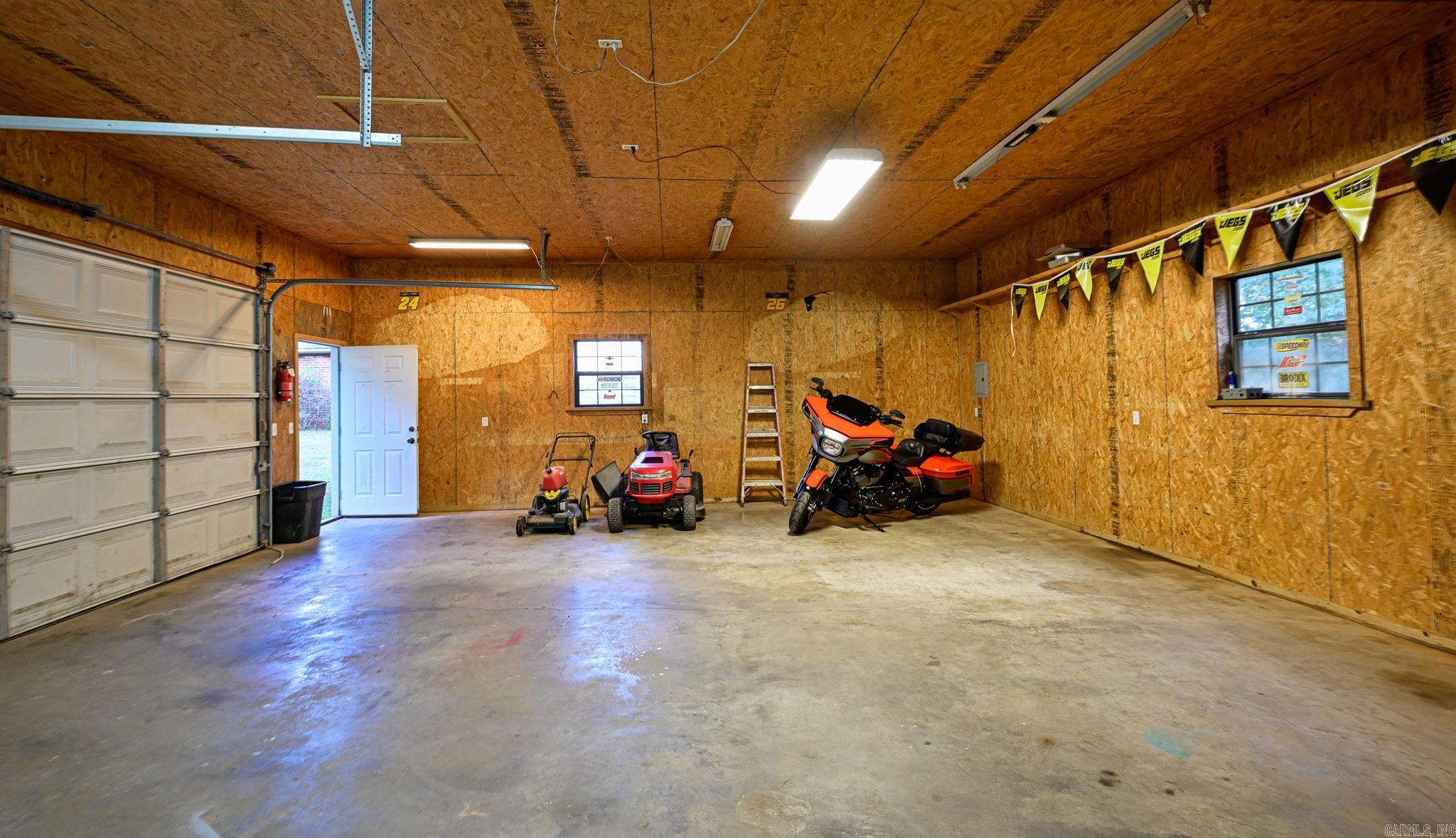 908 Orchard Avenue Property Photo 34