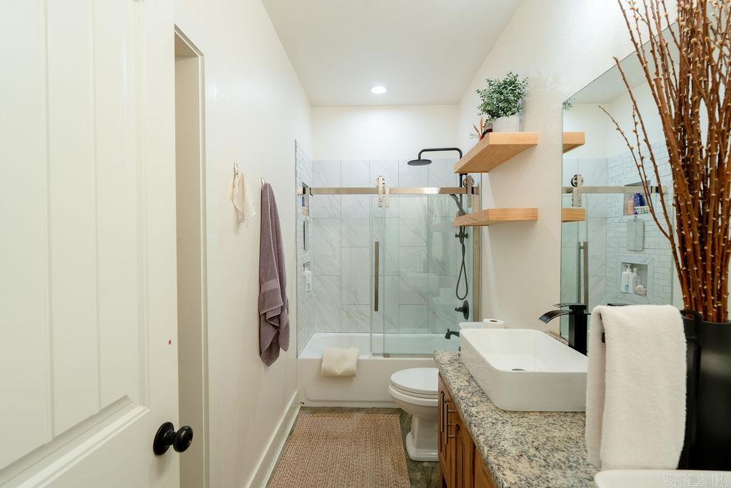129 Industrial Park Drive Property Photo 33