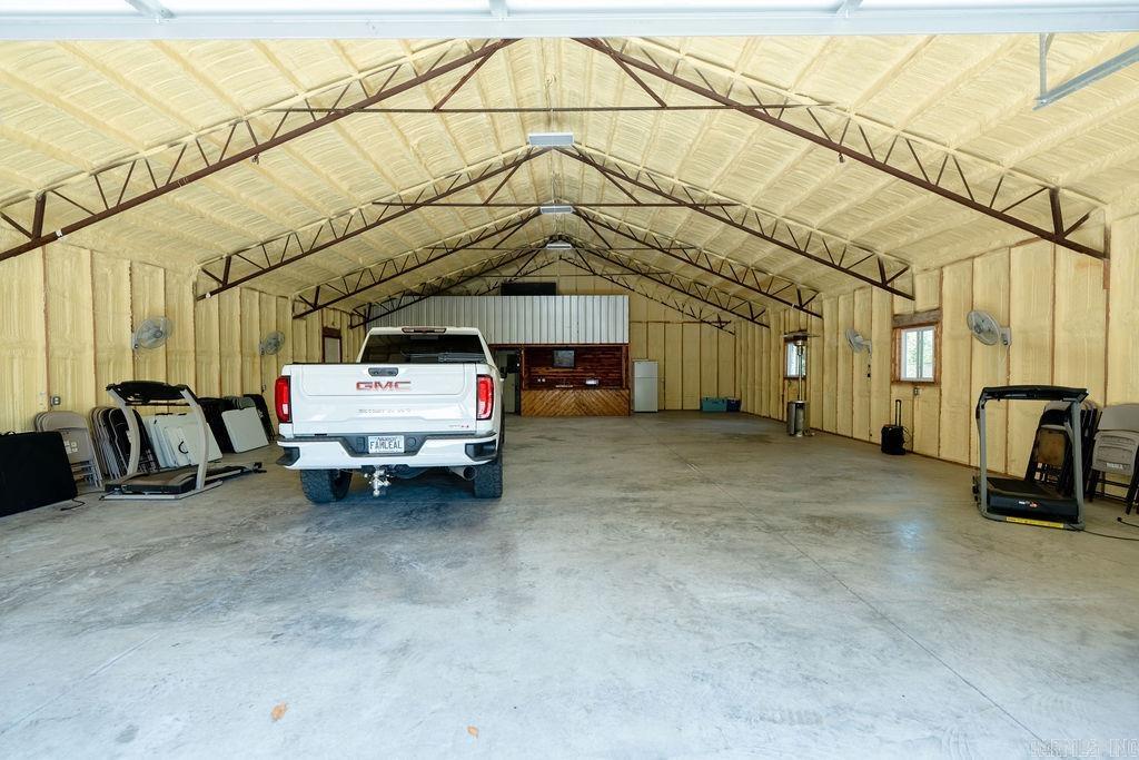 129 Industrial Park Drive Property Photo 43