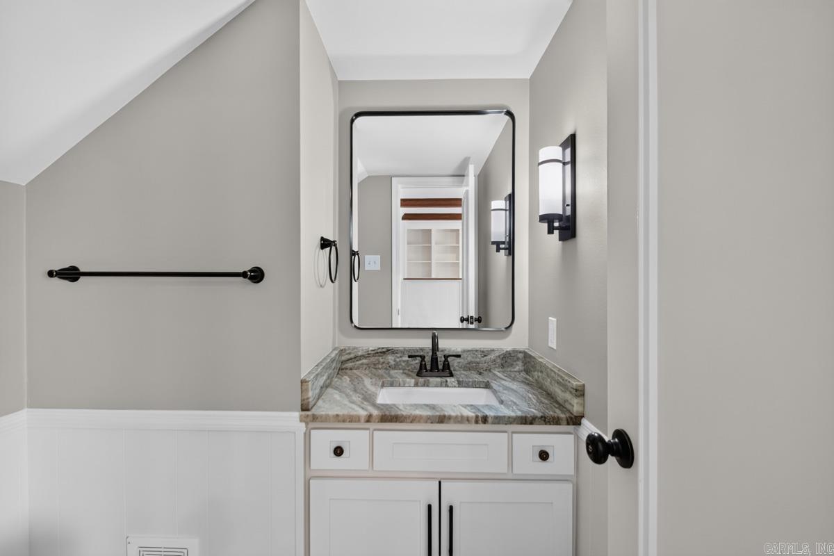10125 Charterhouse Road Property Photo 11
