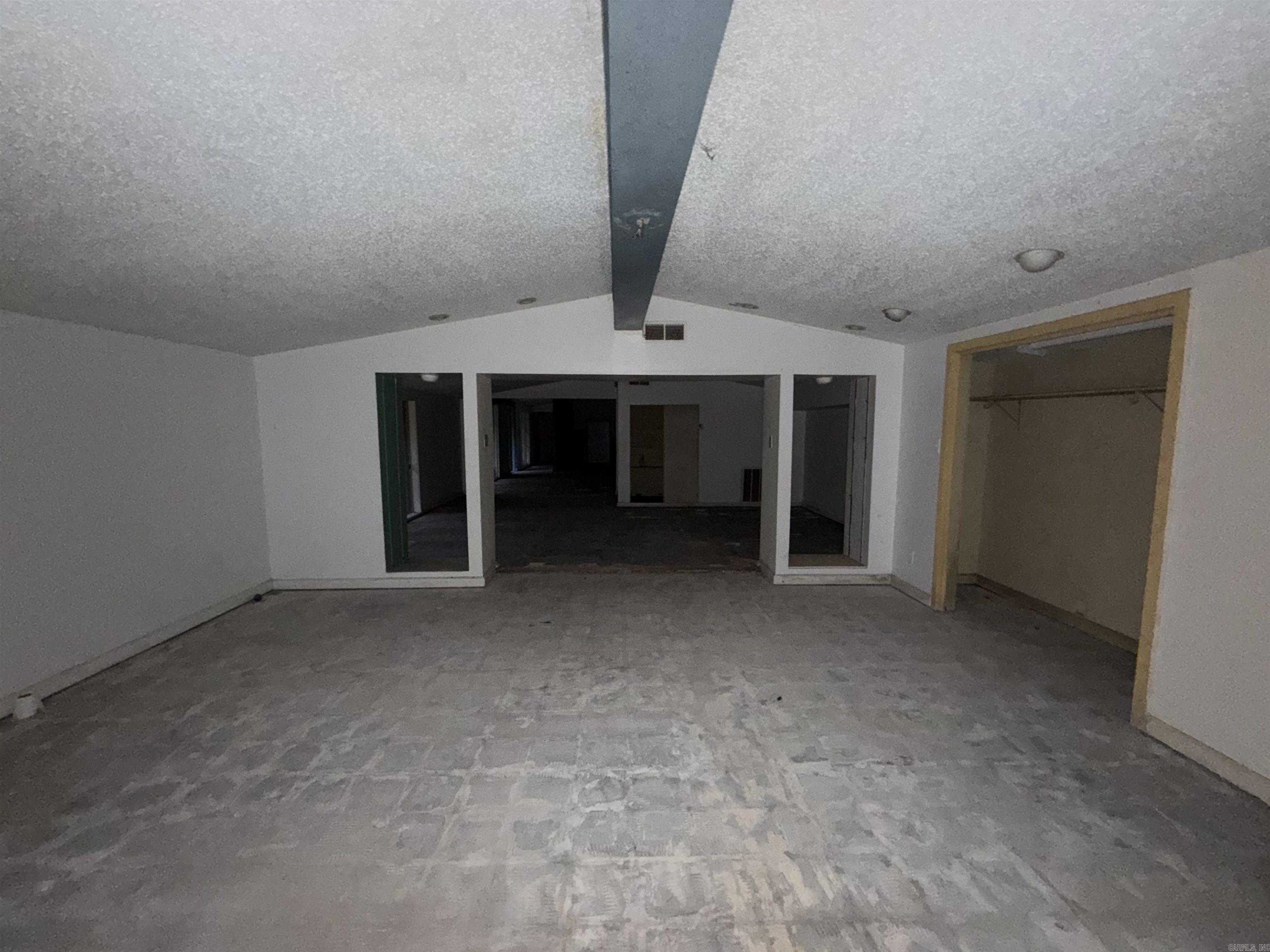 7 Longmeadow Drive Property Photo 19