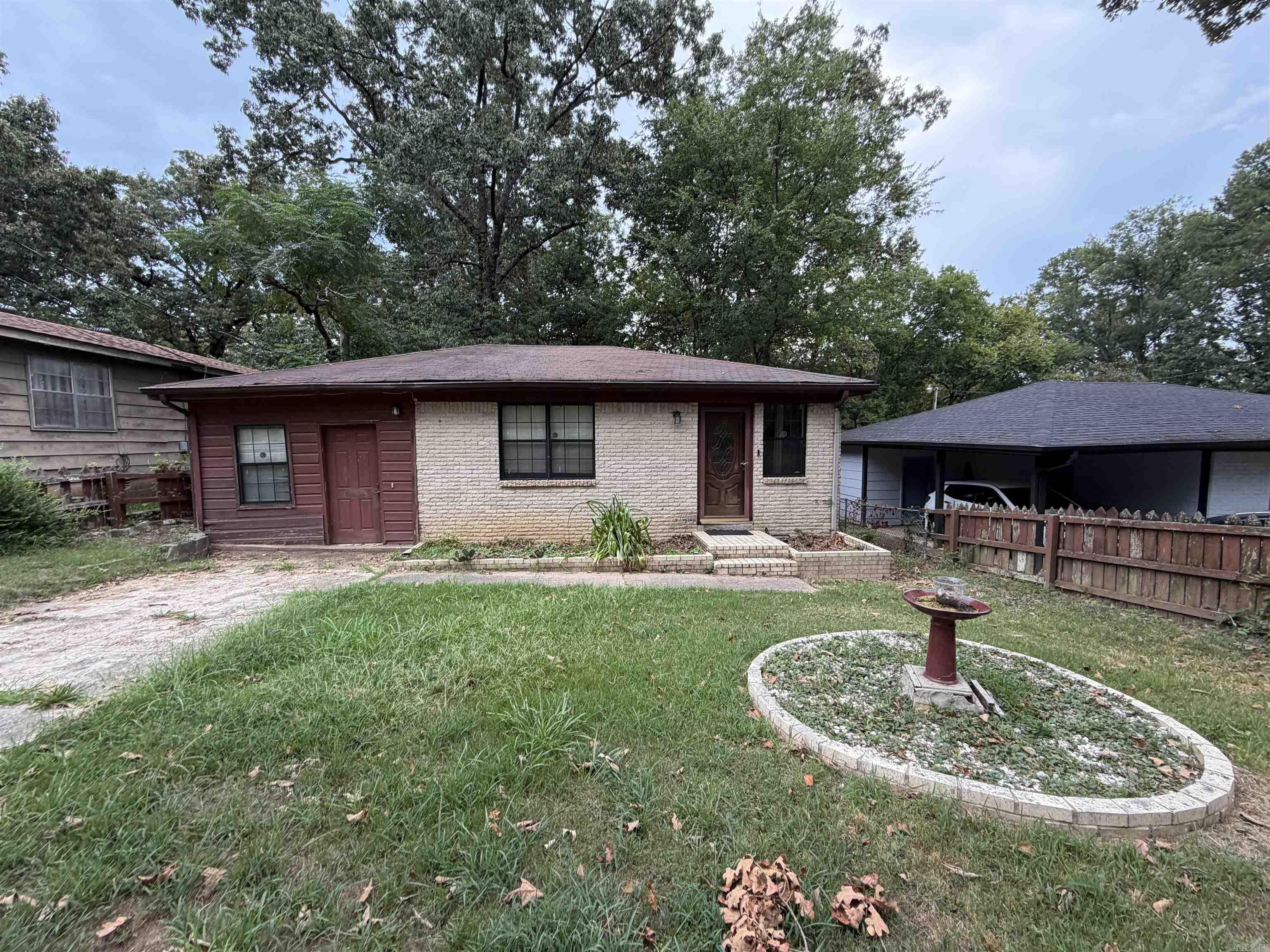 3213 Boyd Street Property Photo 3