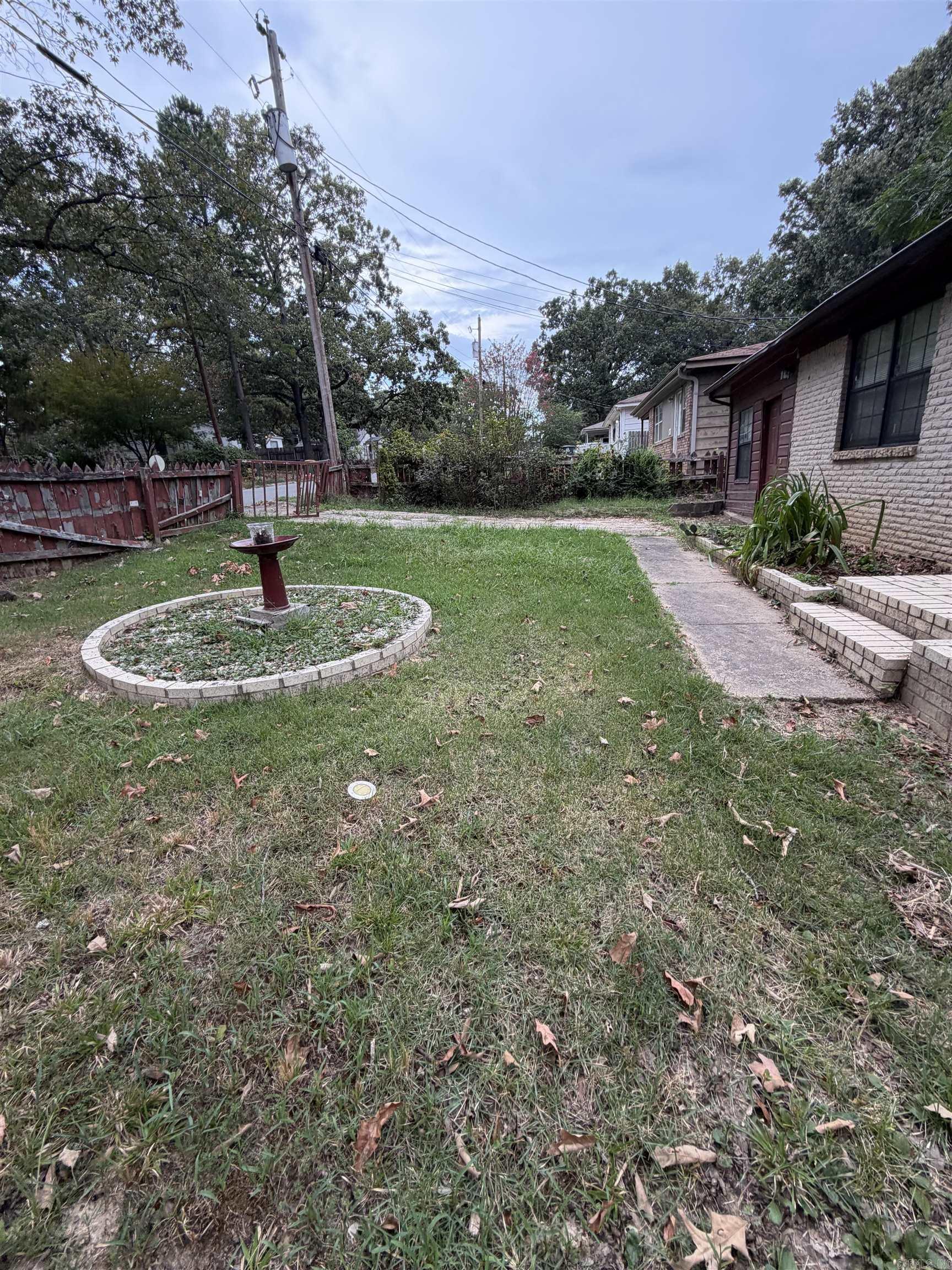 3213 Boyd Street Property Photo 9