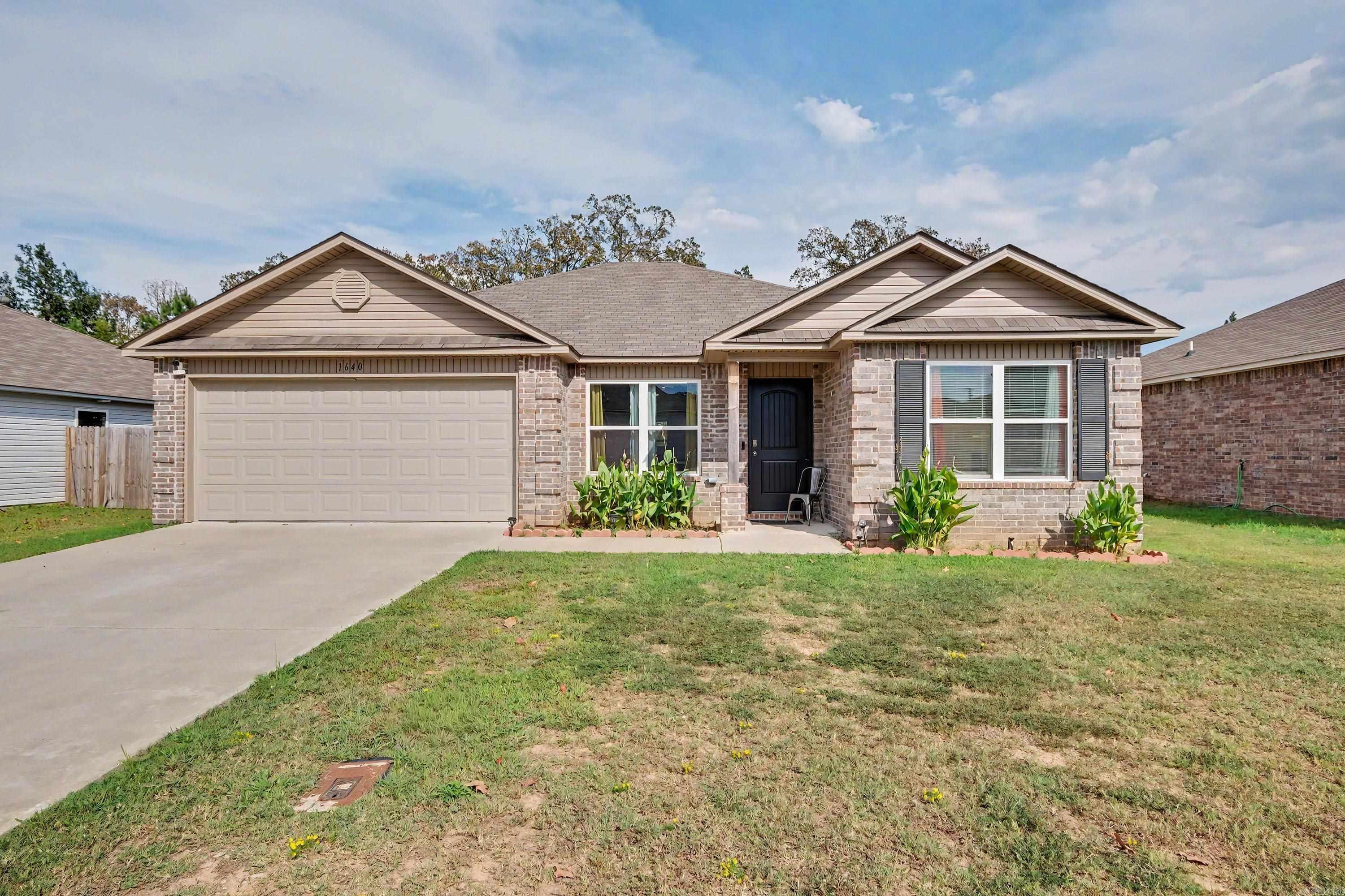 1640 Carillon Lane Property Photo 1