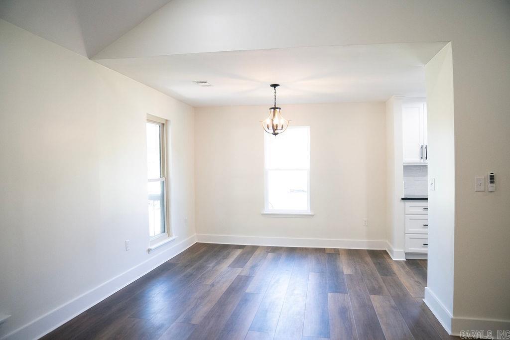 7 Neal Street Property Photo 8