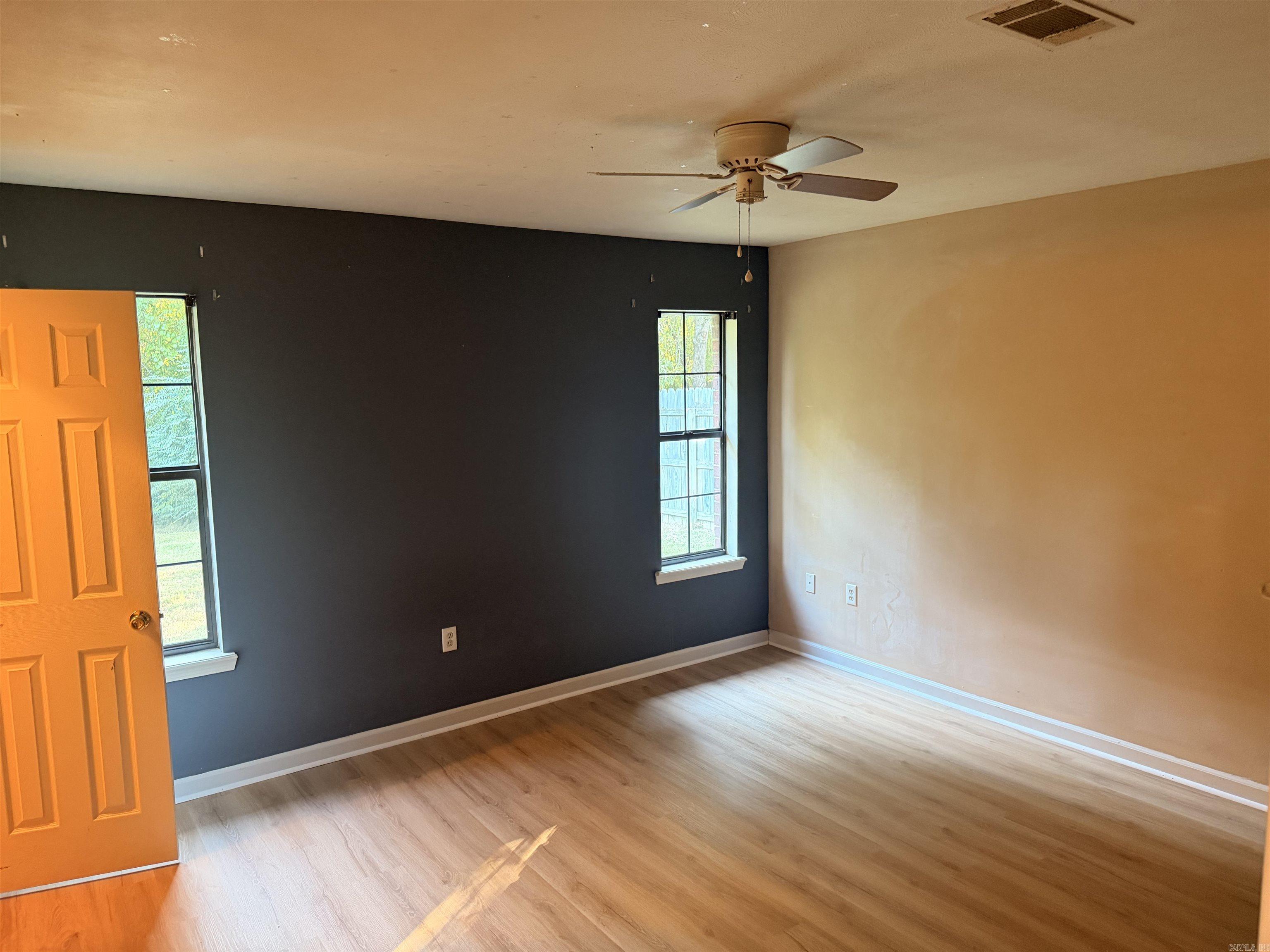 2575 Winchester Drive Property Photo 10