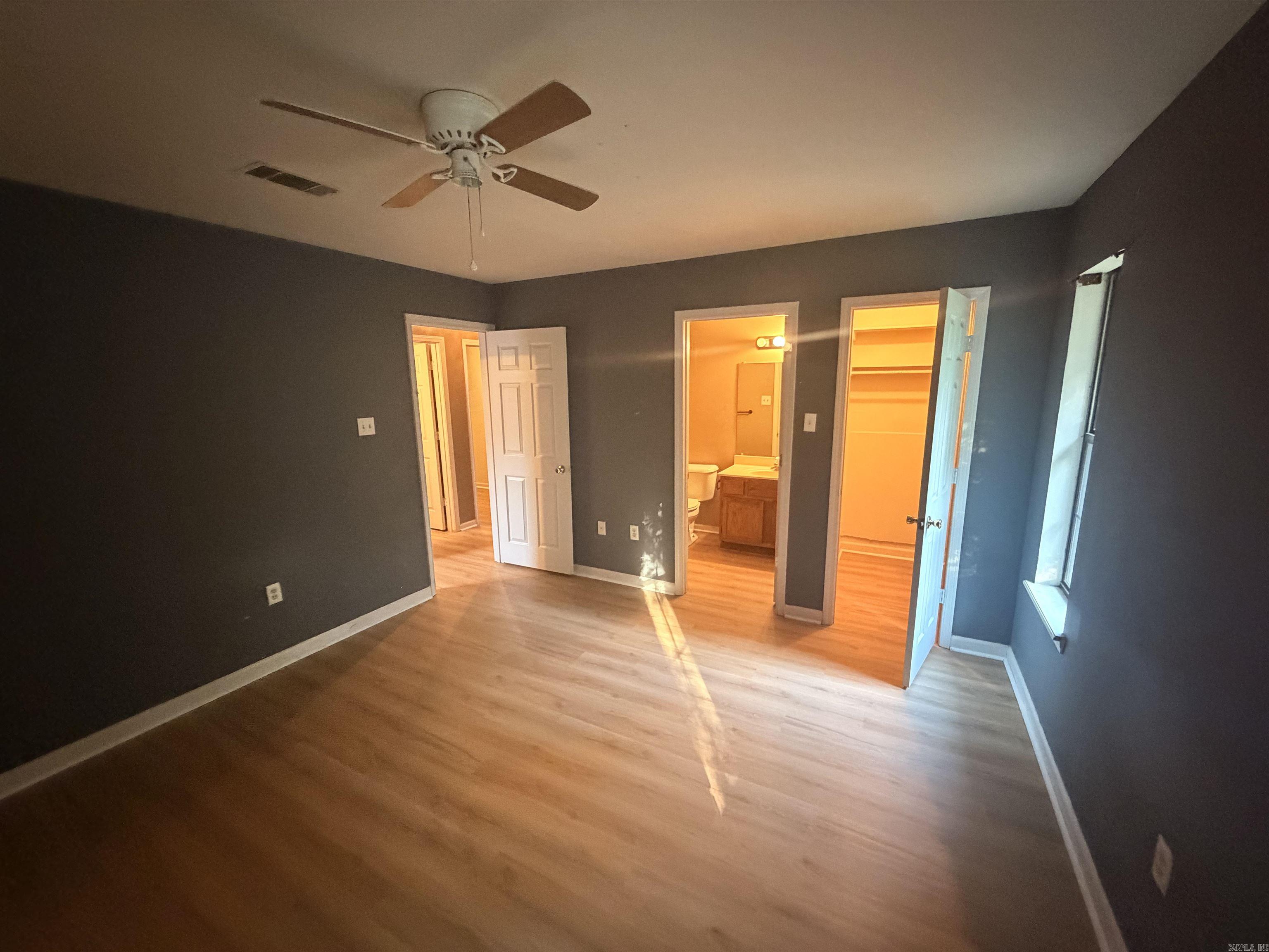 2575 Winchester Drive Property Photo 13