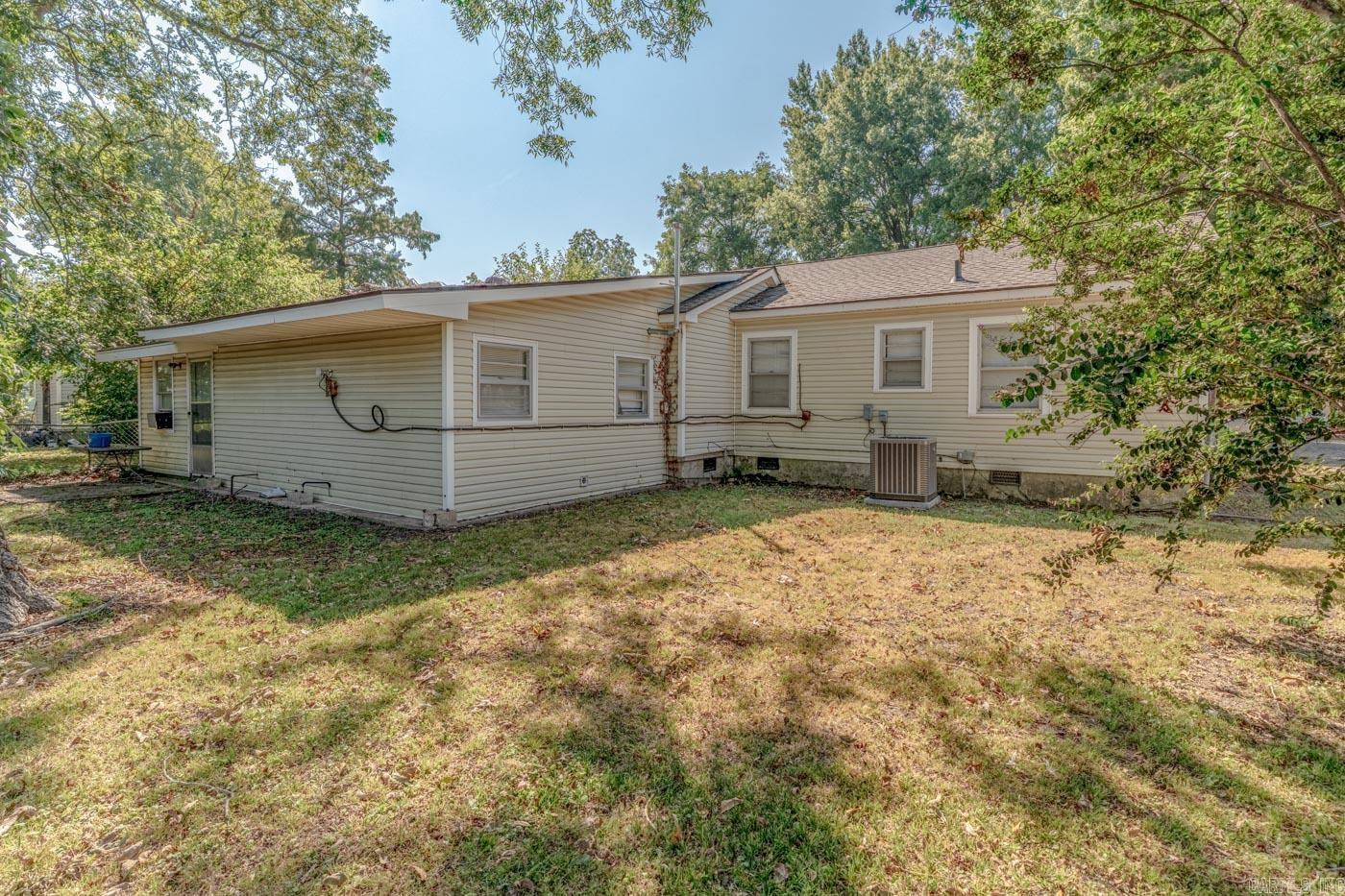 512 W Lee Ave Property Photo 27