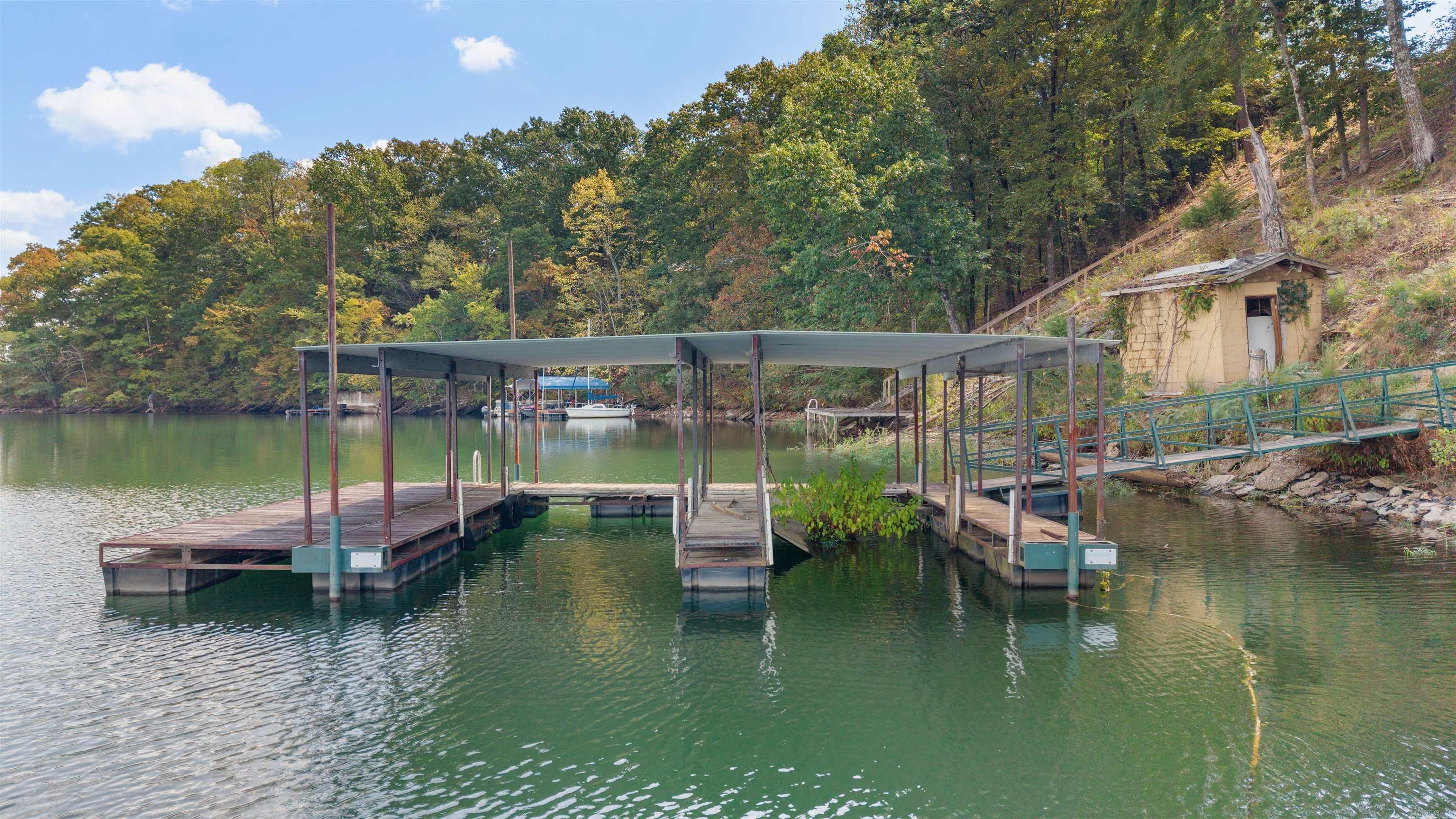 6342 West Lake Dr Property Photo 2