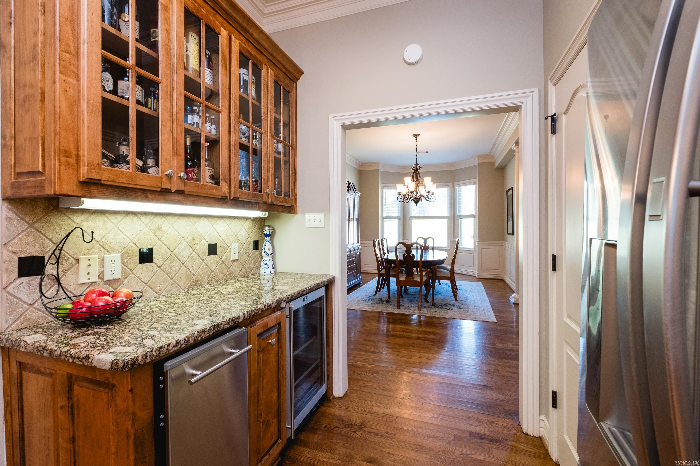 11 Deauville Circle Property Photo 17