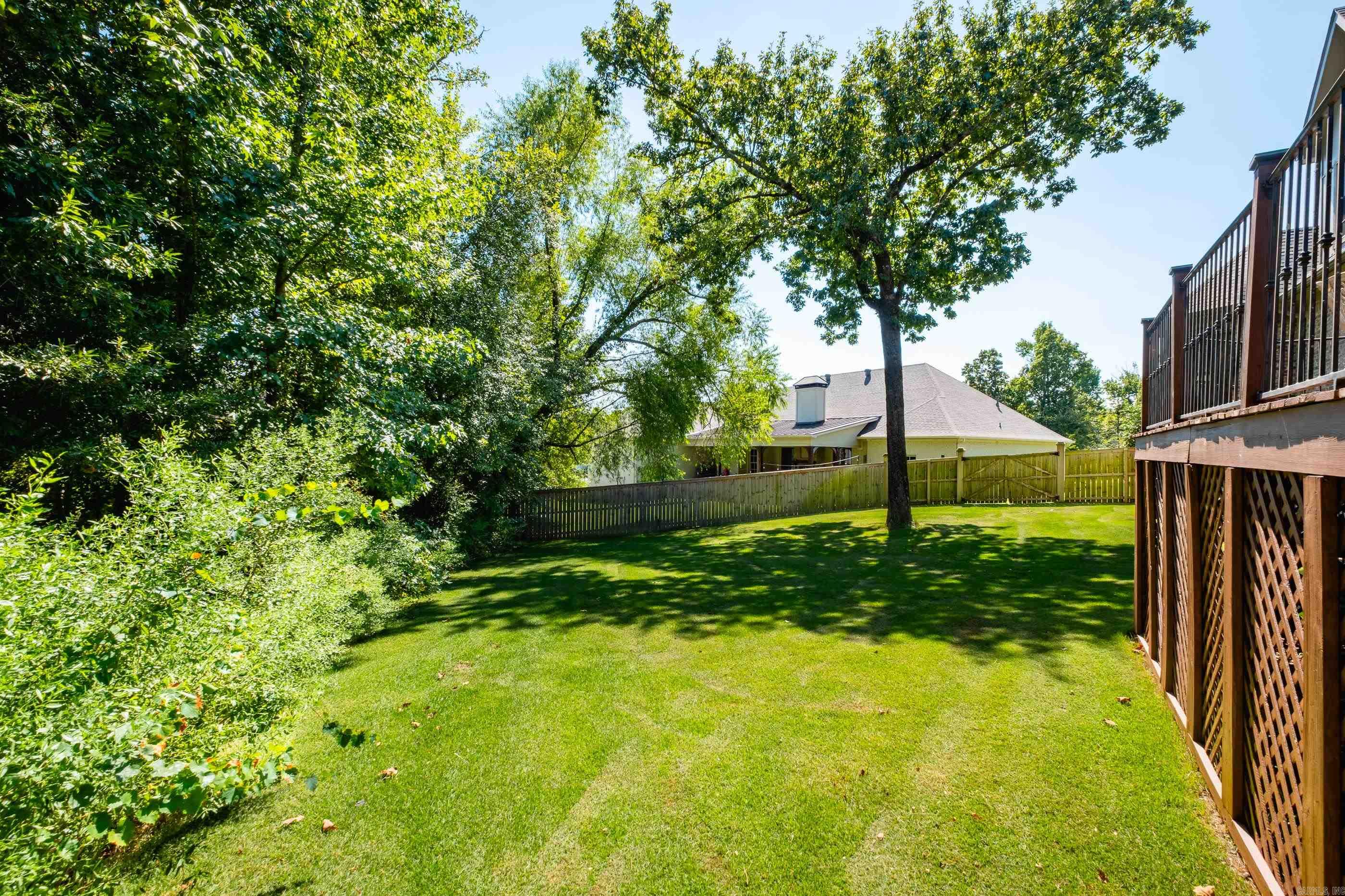 11 Deauville Circle Property Photo 43