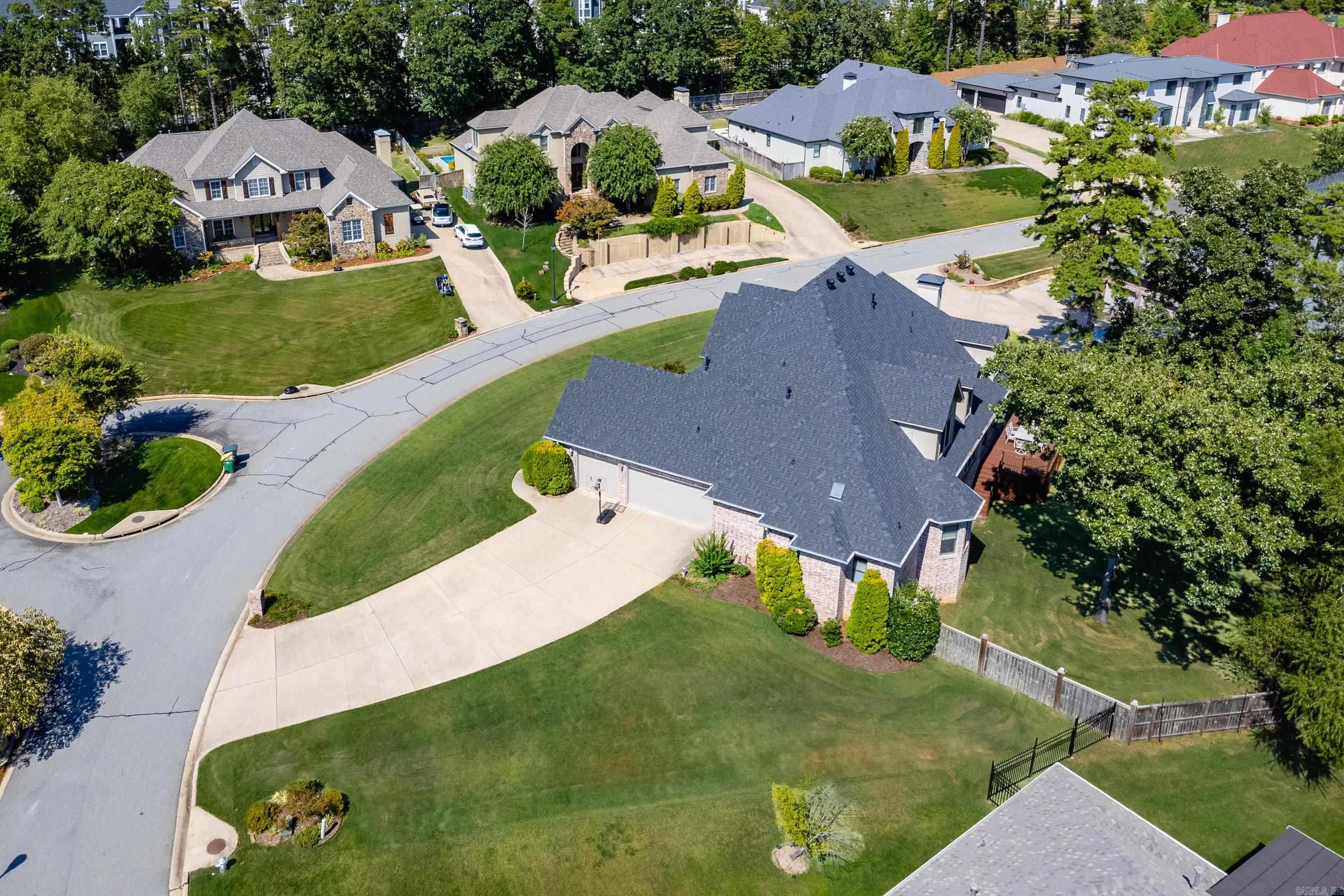 11 Deauville Circle Property Photo 47