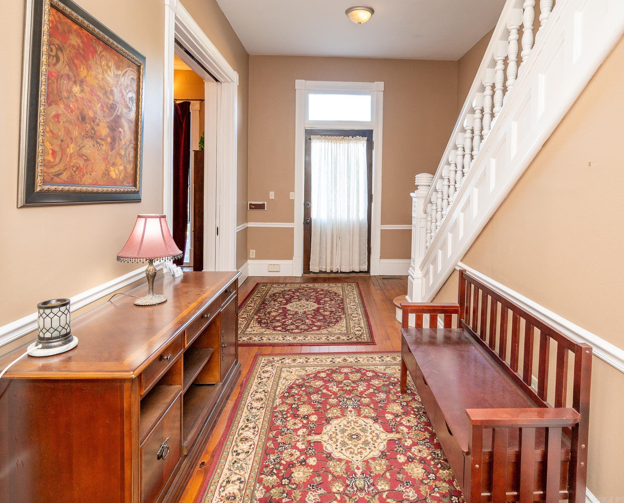 1323 Broadway Street Property Photo 5