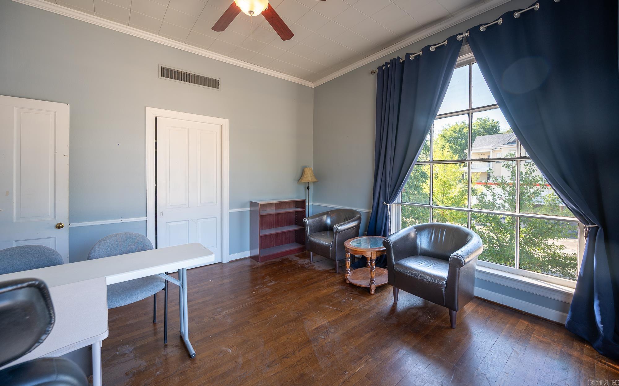 1323 Broadway Street Property Photo 20