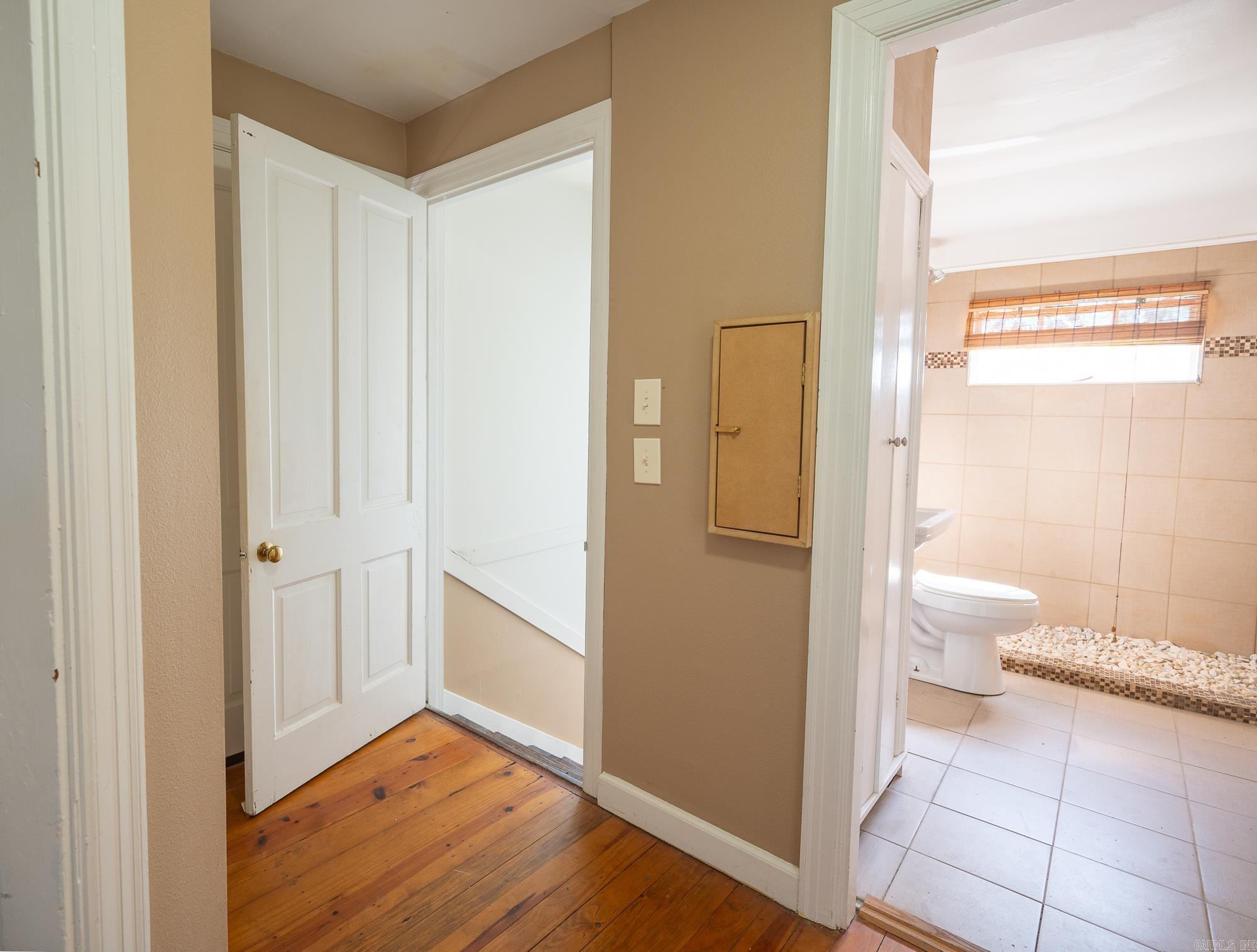 1323 Broadway Street Property Photo 24