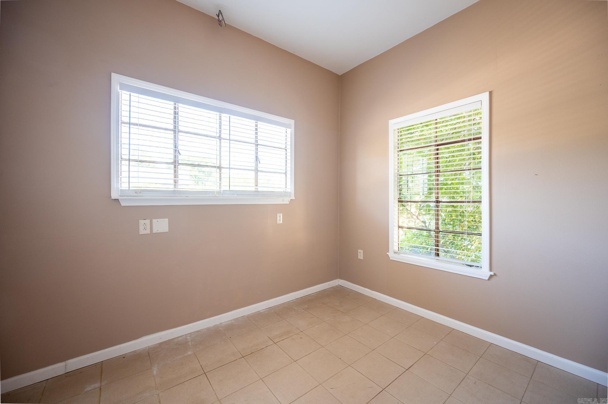 1323 Broadway Street Property Photo 27