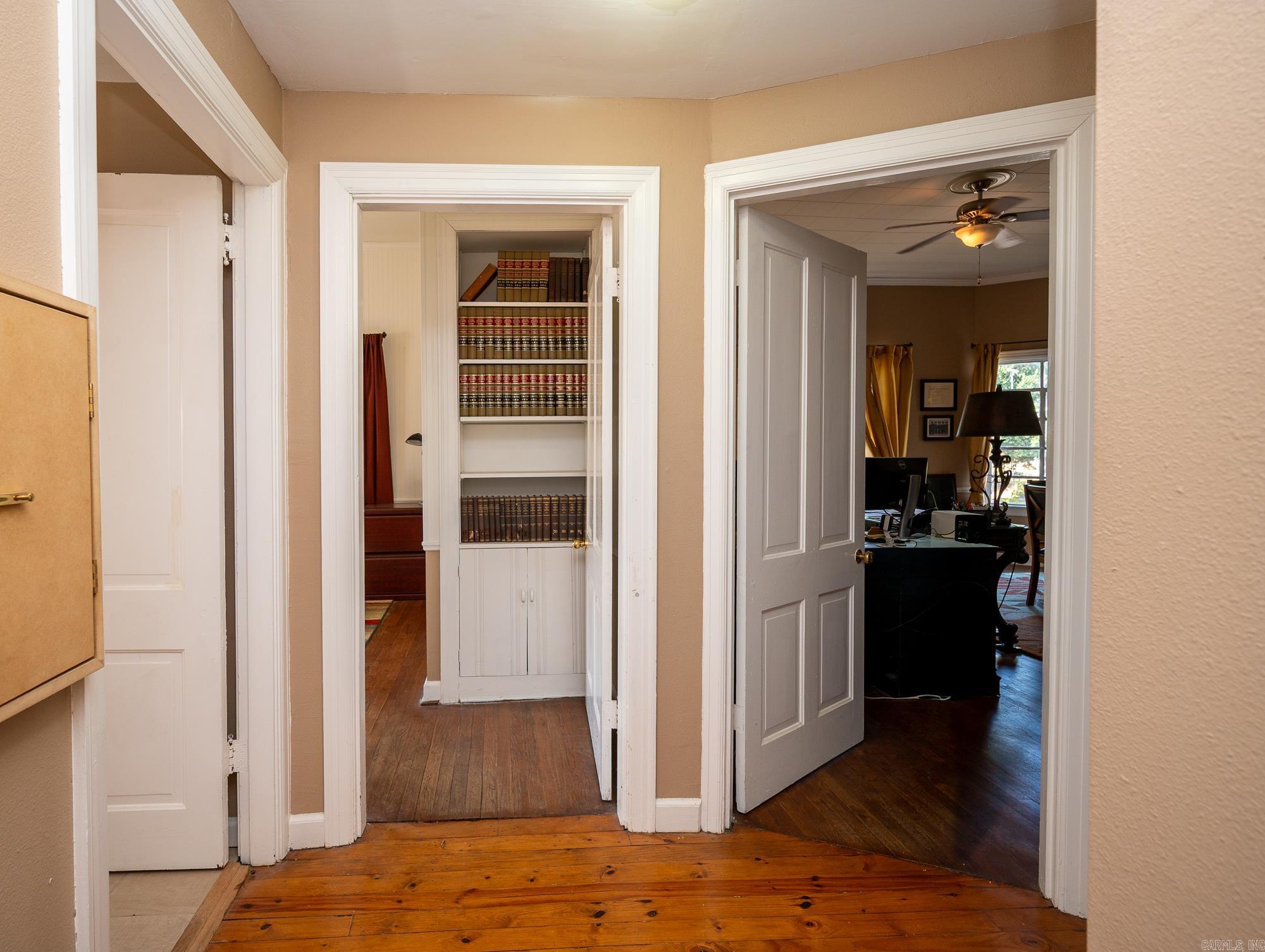 1323 Broadway Street Property Photo 28