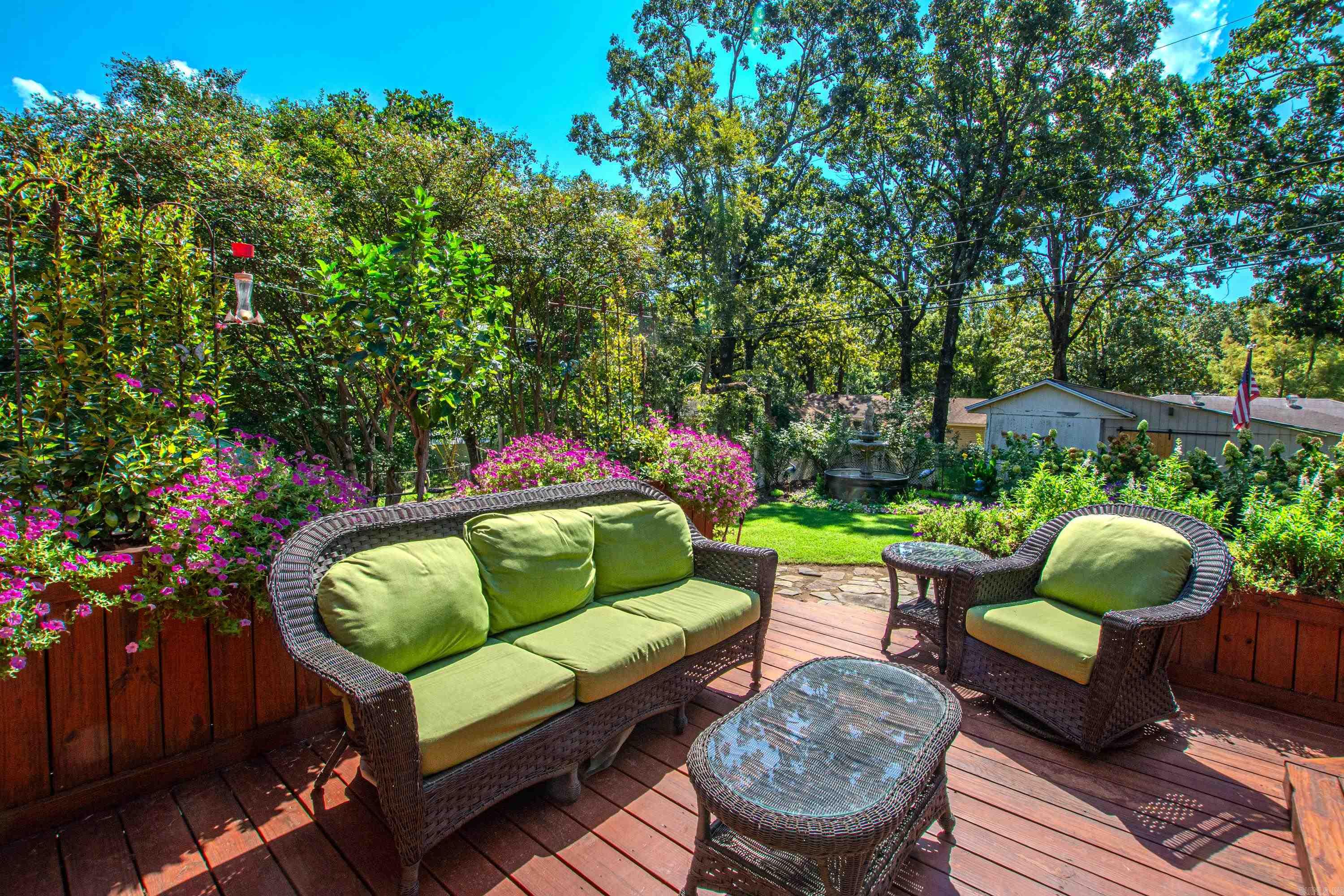 903 W 52nd Street Property Photo 39