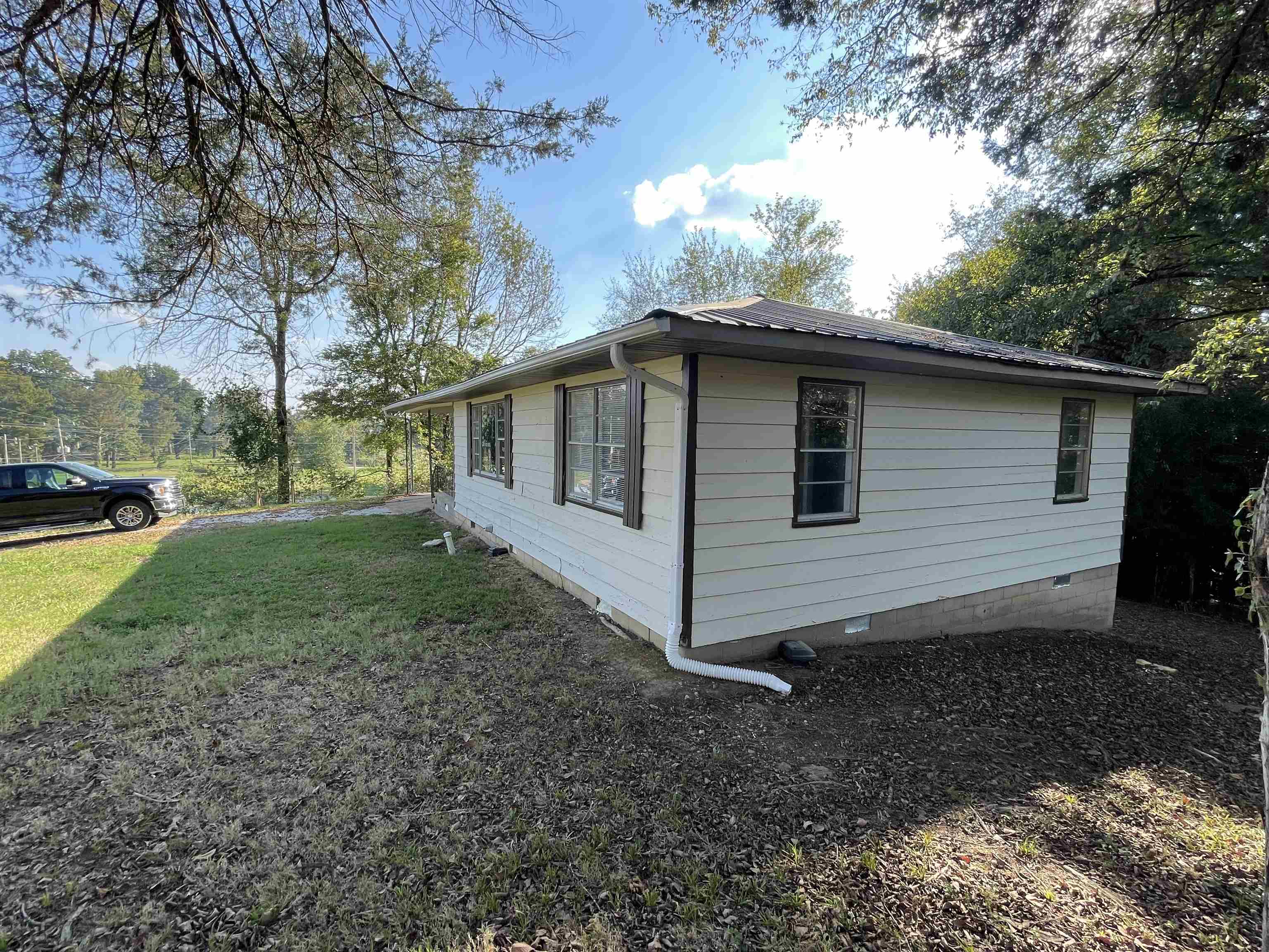 120 First Street Property Photo 7