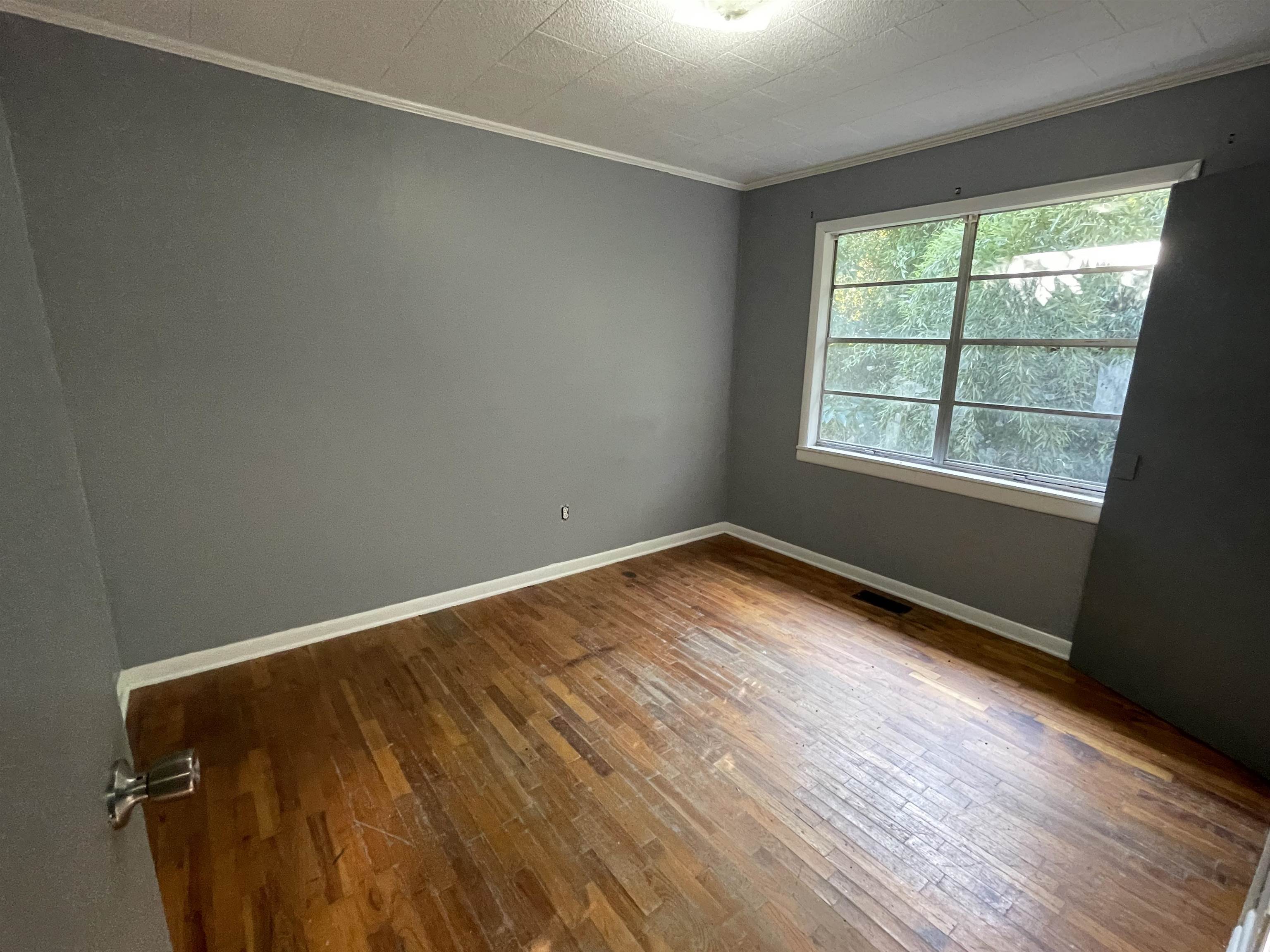 120 First Street Property Photo 14