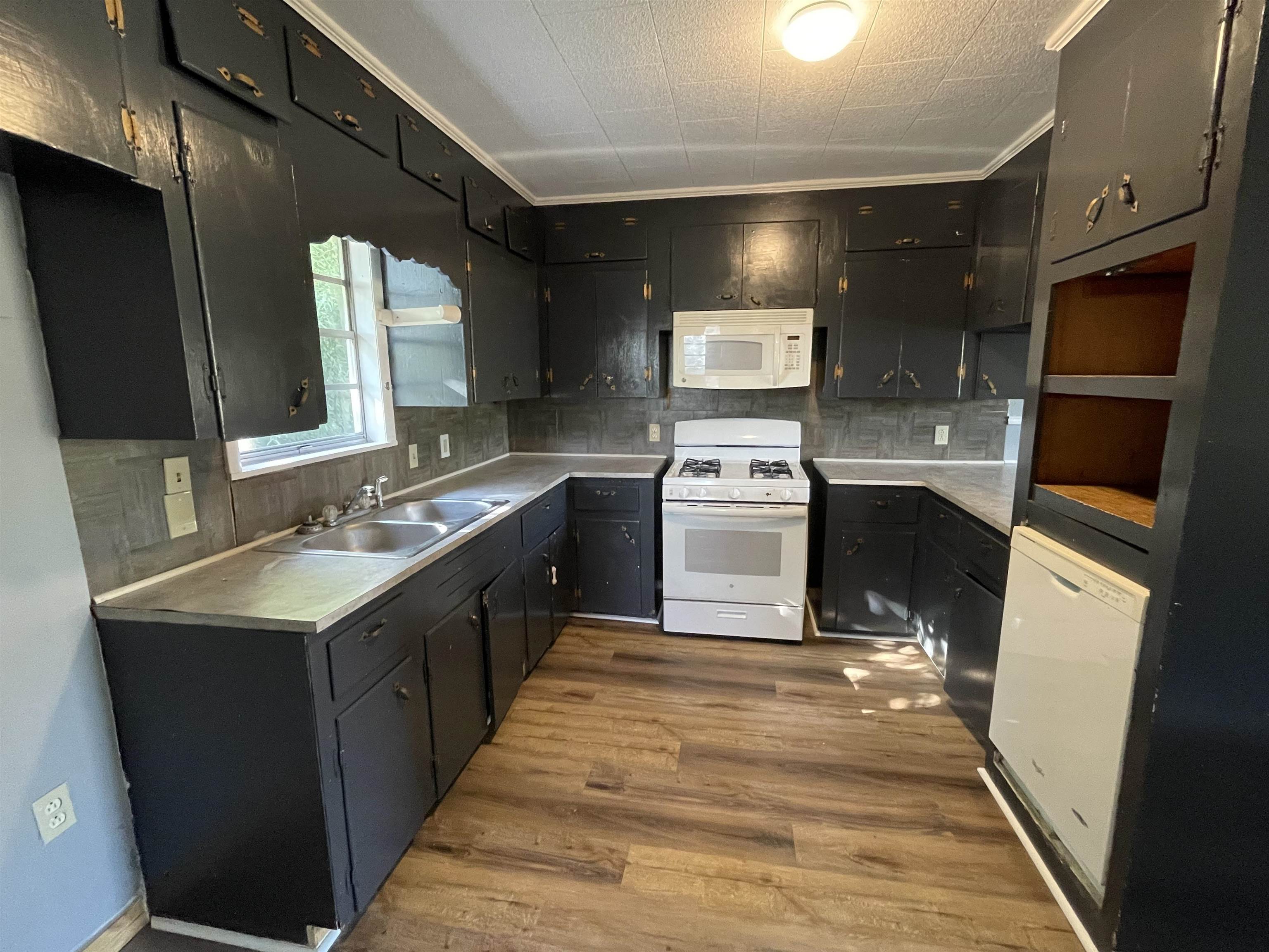 120 First Street Property Photo 15