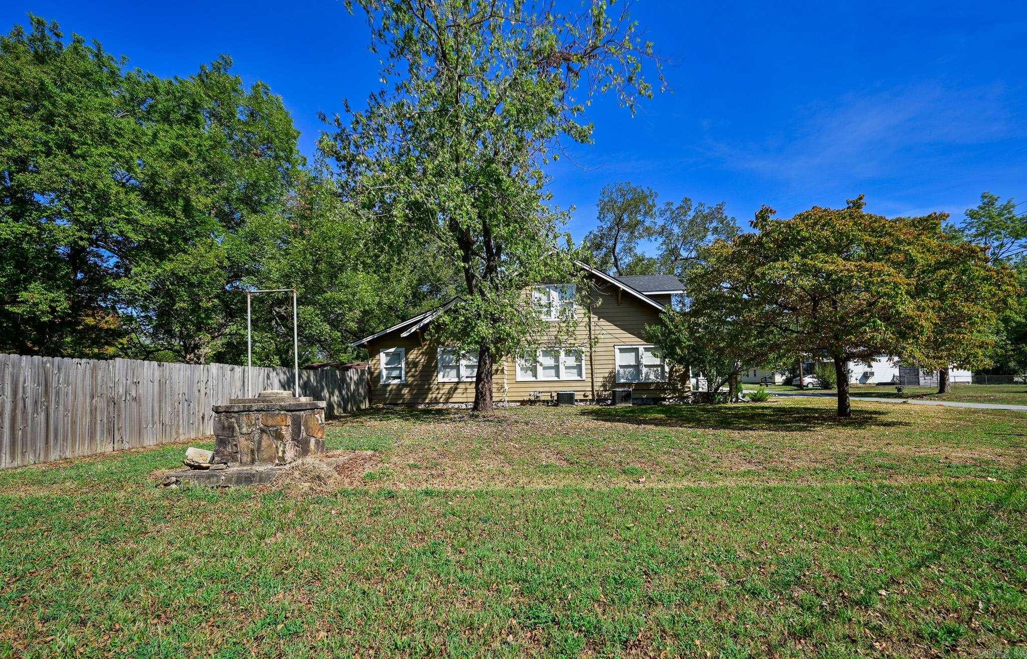 200 Gann St Property Photo 5