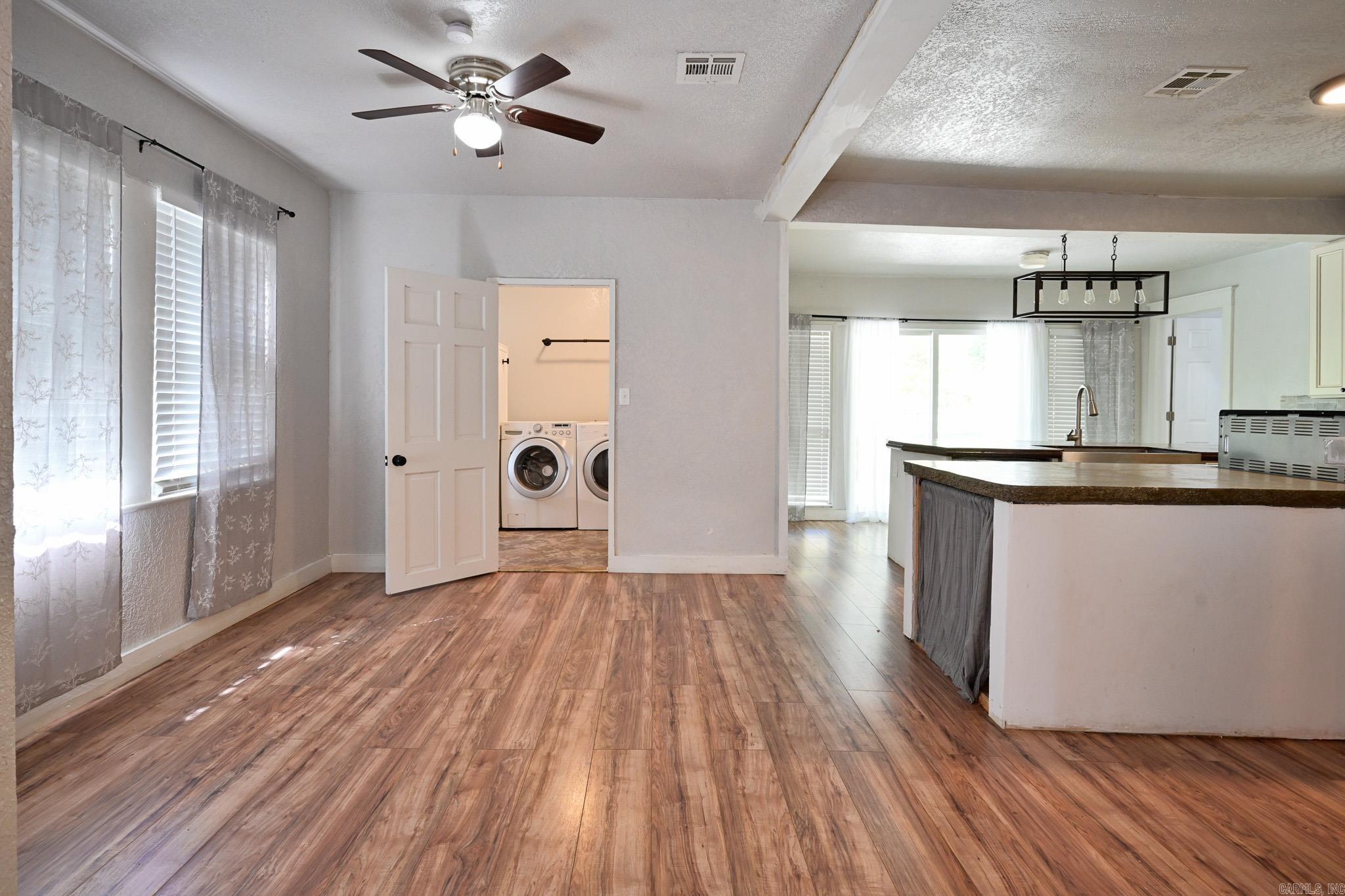 200 Gann St Property Photo 27