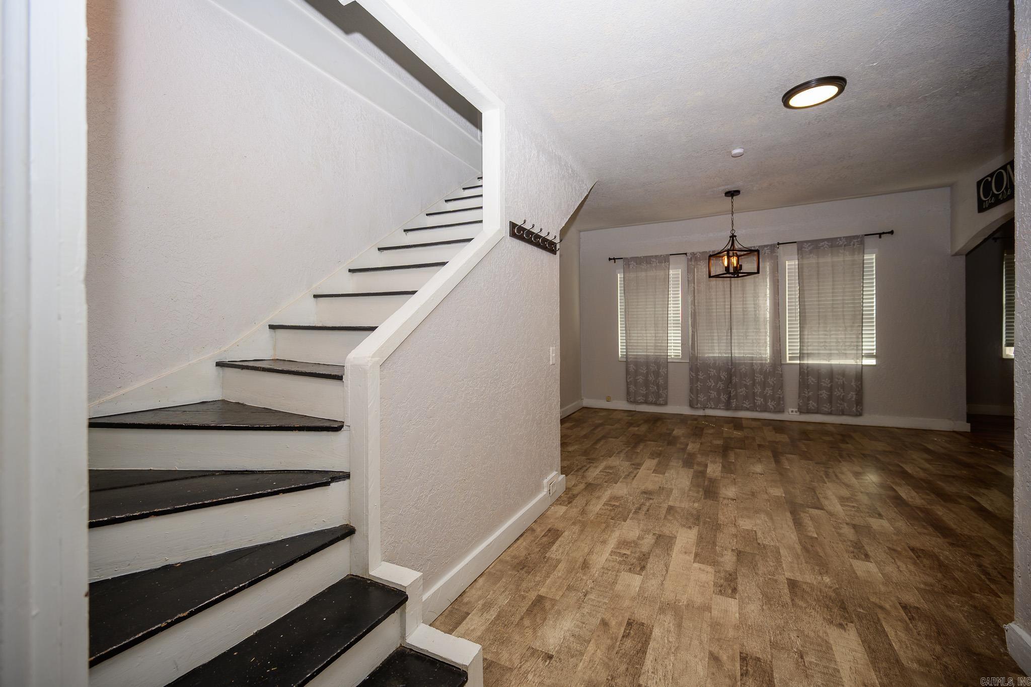 200 Gann St Property Photo 42