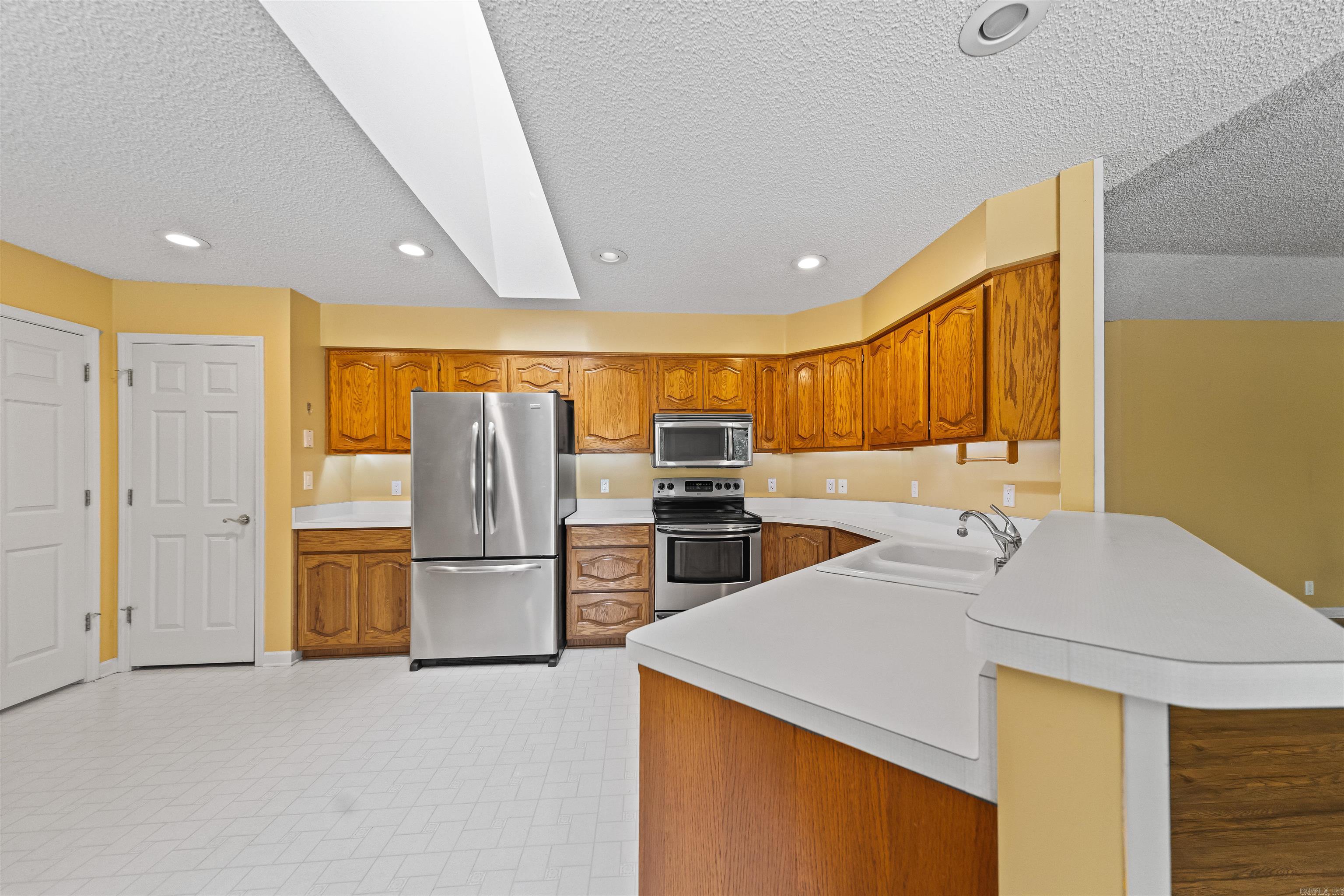 8 Lindsay Place Property Photo 2